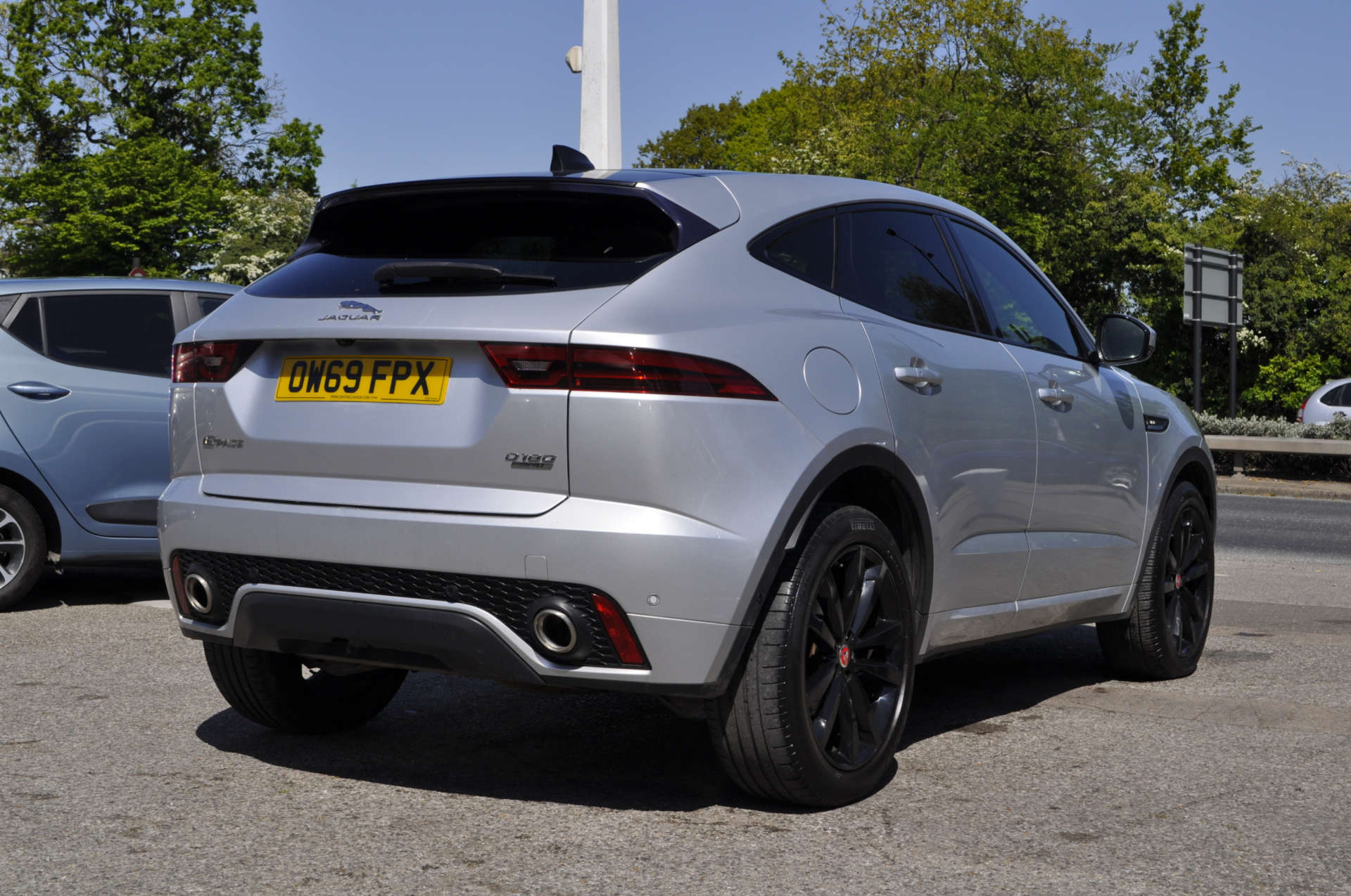 JAGUAR E-PACE 2.0 E-PACE R-Dynamic HSE D AWD Auto 4WD 5dr #5