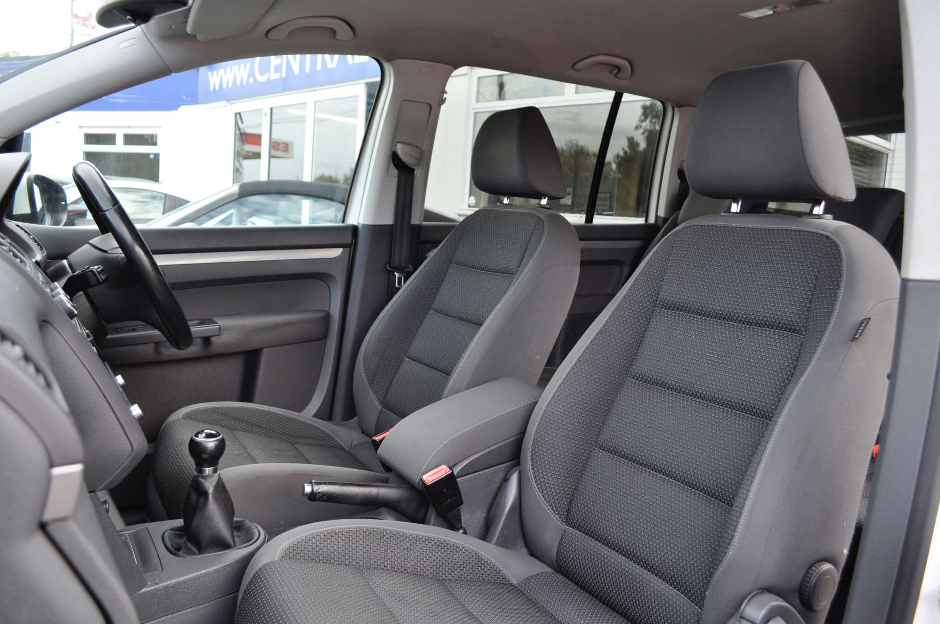 VOLKSWAGEN TOURAN 2.0 Touran SE TDI 5dr #12