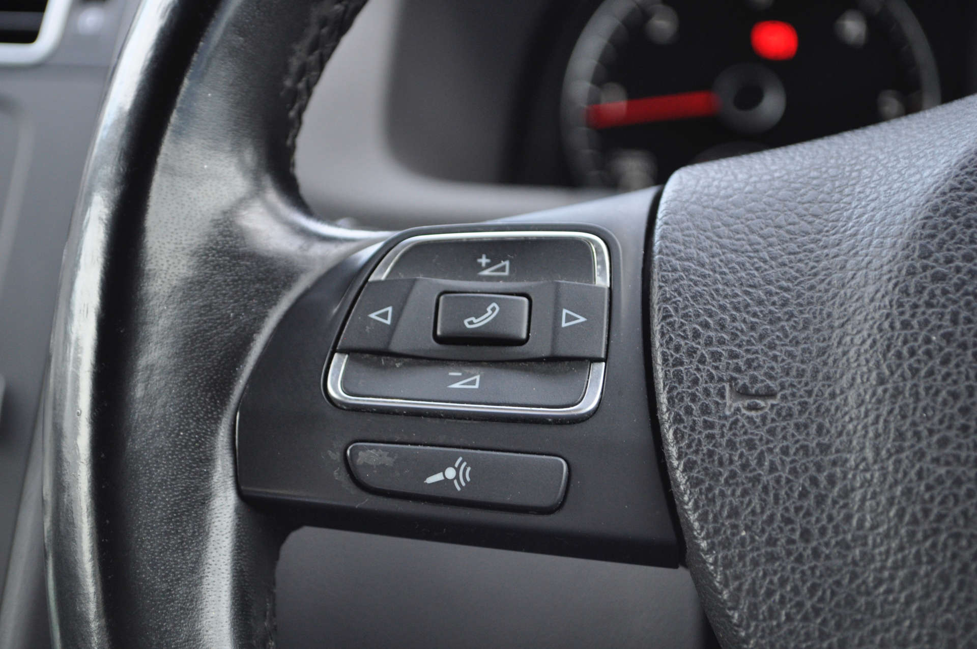 VOLKSWAGEN TOURAN 2.0 Touran SE TDI 5dr #14