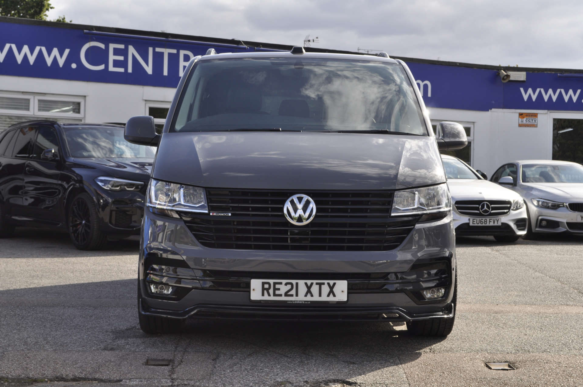VOLKSWAGEN TRANSPORTER 2.0 Transporter T32 Highline TDI 4Motion Semi-Auto 4WD #2