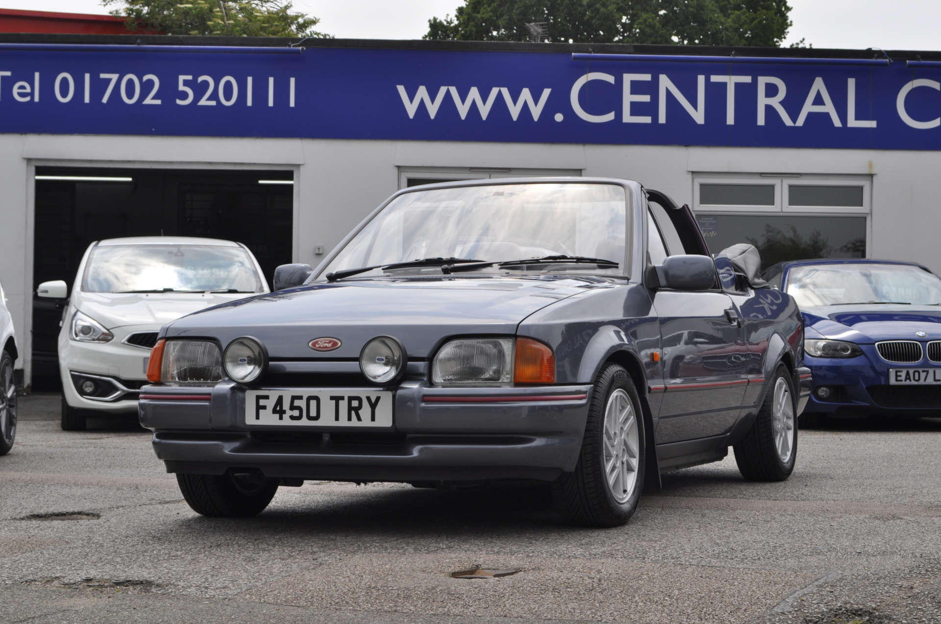 FORD ESCORT XR3 #22