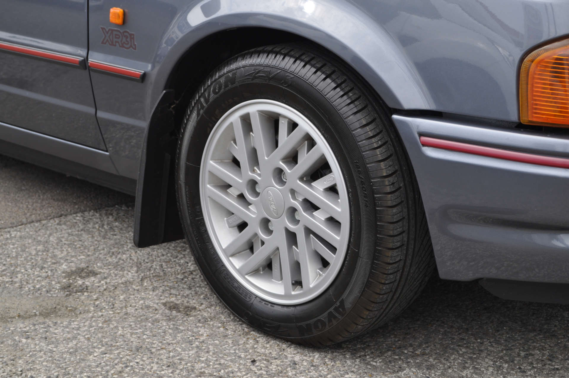 FORD ESCORT XR3 #24