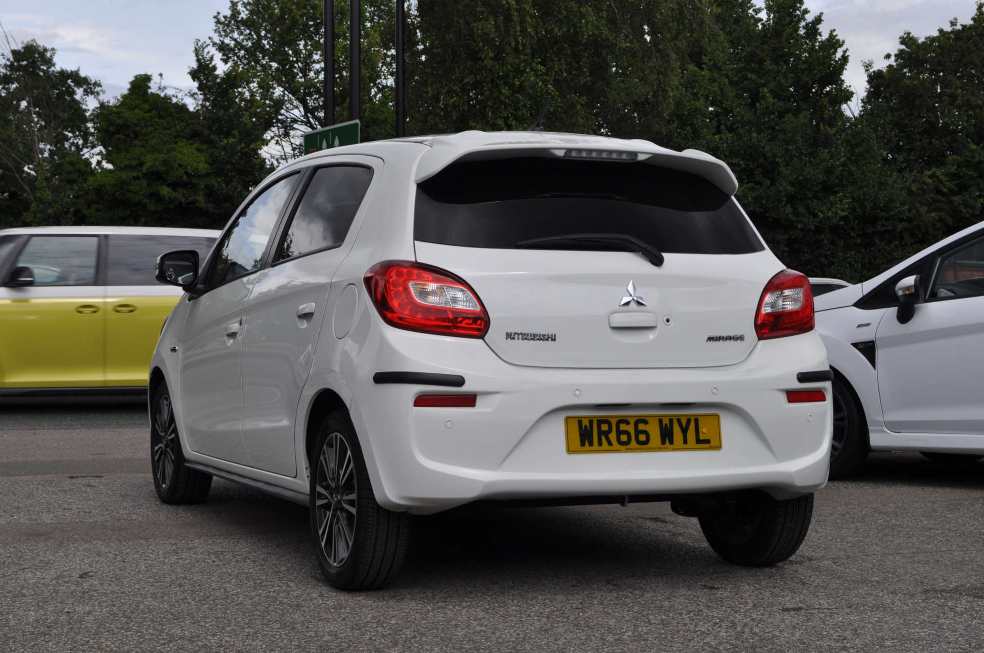 MITSUBISHI MIRAGE 1.2 Mirage Juro CVT 5dr #25