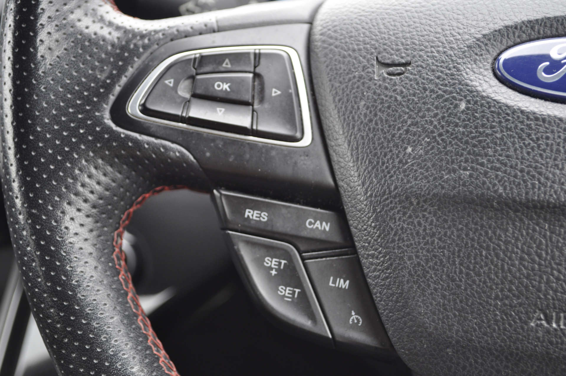 FORD KUGA 2.0 Kuga ST-Line TDCi 5dr #13
