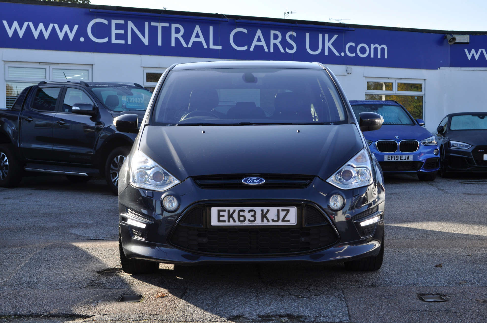 FORD S-MAX 2.0 S-Max Titanium X Sport TDCi Auto 5dr #2