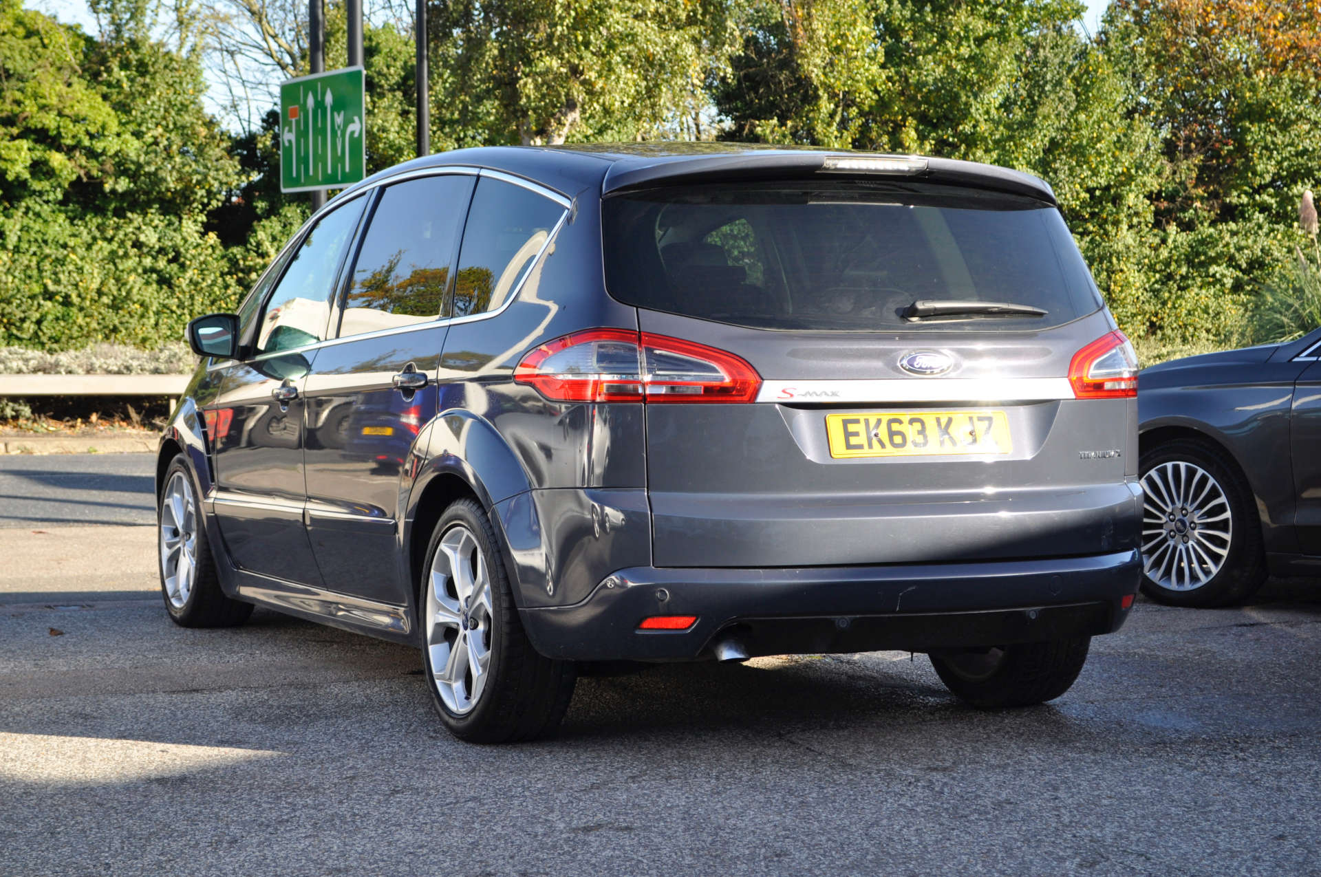 FORD S-MAX 2.0 S-Max Titanium X Sport TDCi Auto 5dr #4