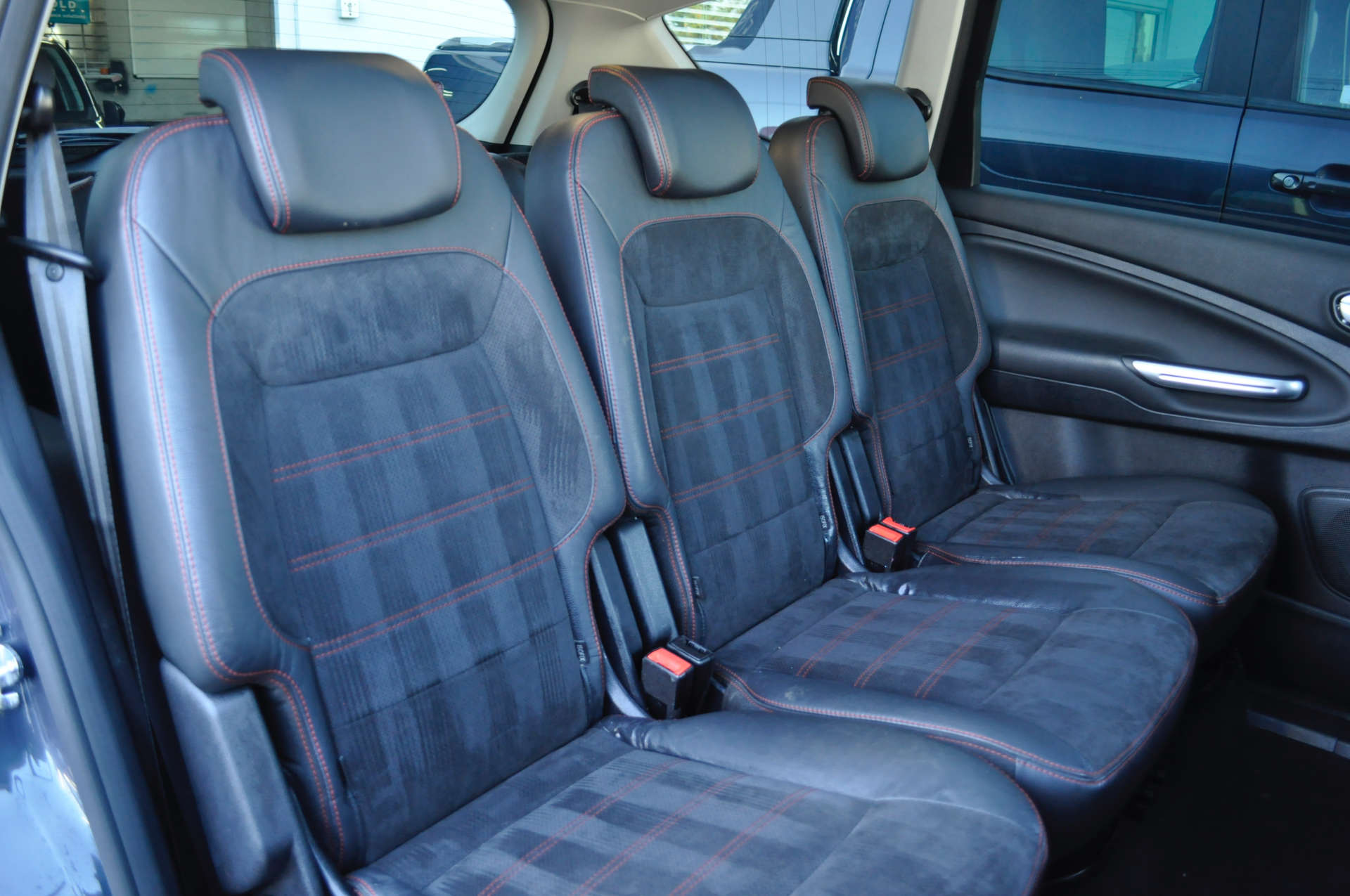 FORD S-MAX 2.0 S-Max Titanium X Sport TDCi Auto 5dr #8