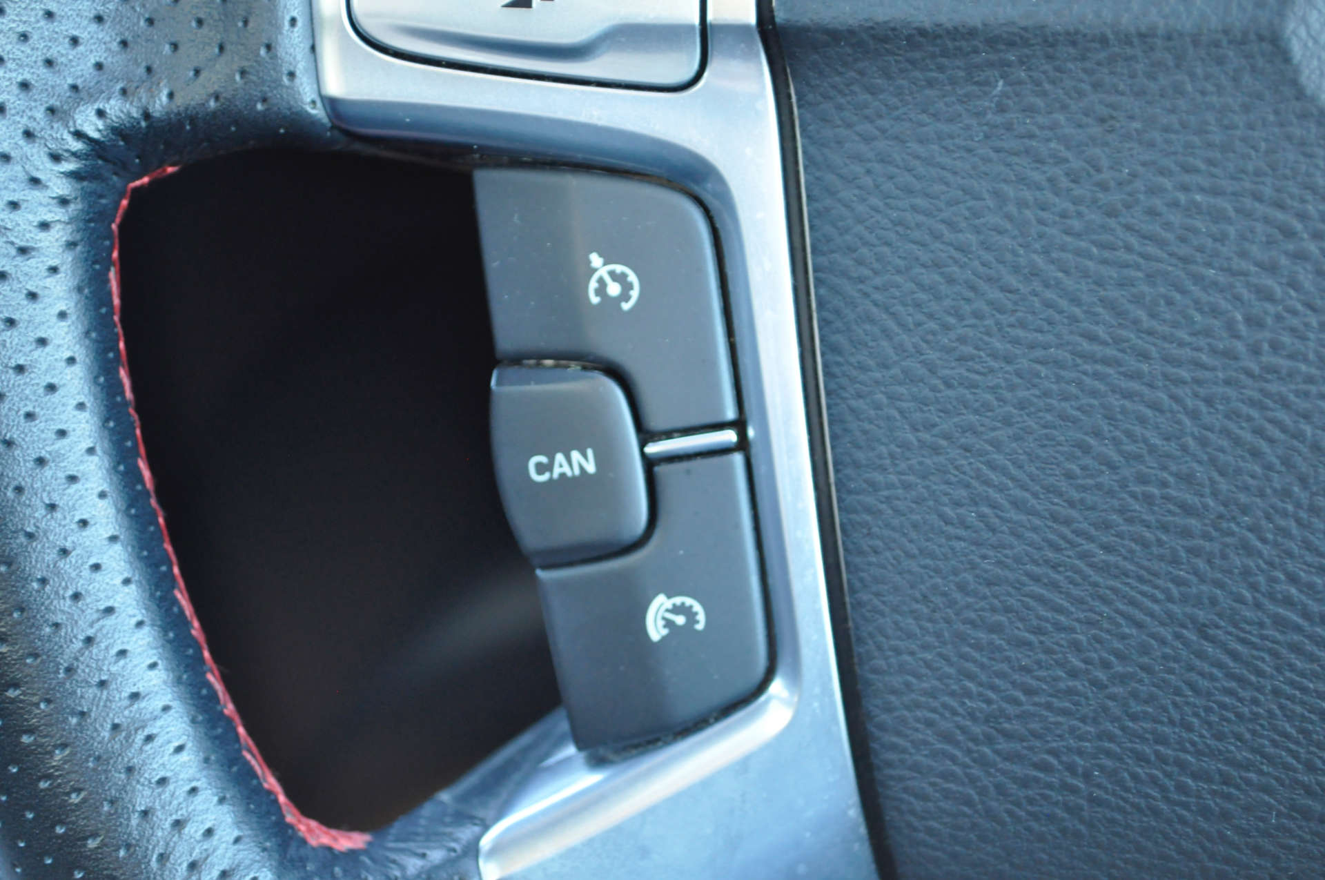 FORD S-MAX 2.0 S-Max Titanium X Sport TDCi Auto 5dr #14