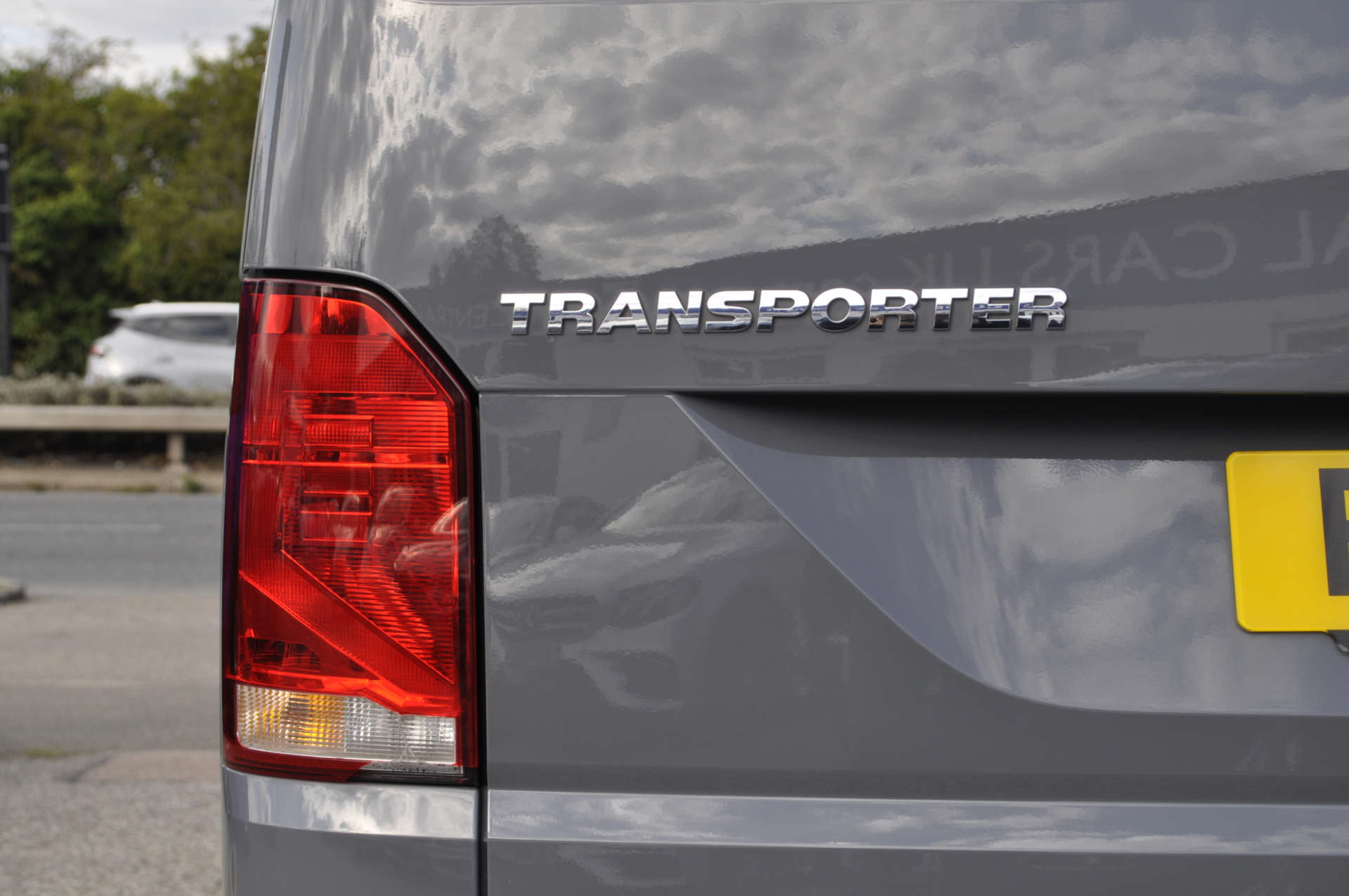 VOLKSWAGEN TRANSPORTER 2.0 Transporter T32 Highline TDI 4Motion Semi-Auto 4WD #39