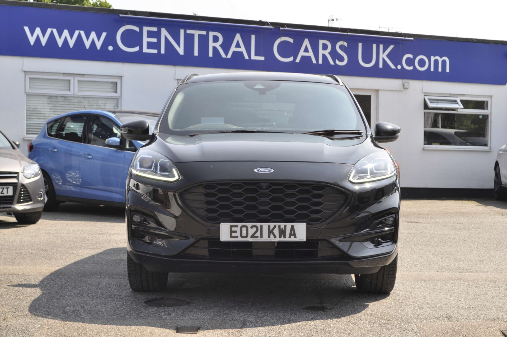 FORD KUGA 2.0 Kuga ST-Line X Edition EcoBlue 4x4 Auto 4WD 5dr #2