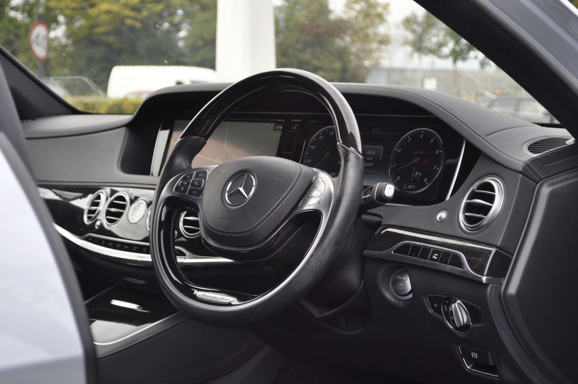 MERCEDES-BENZ S-CLASS 4.7 S500 L AMG Line Auto 4dr #6