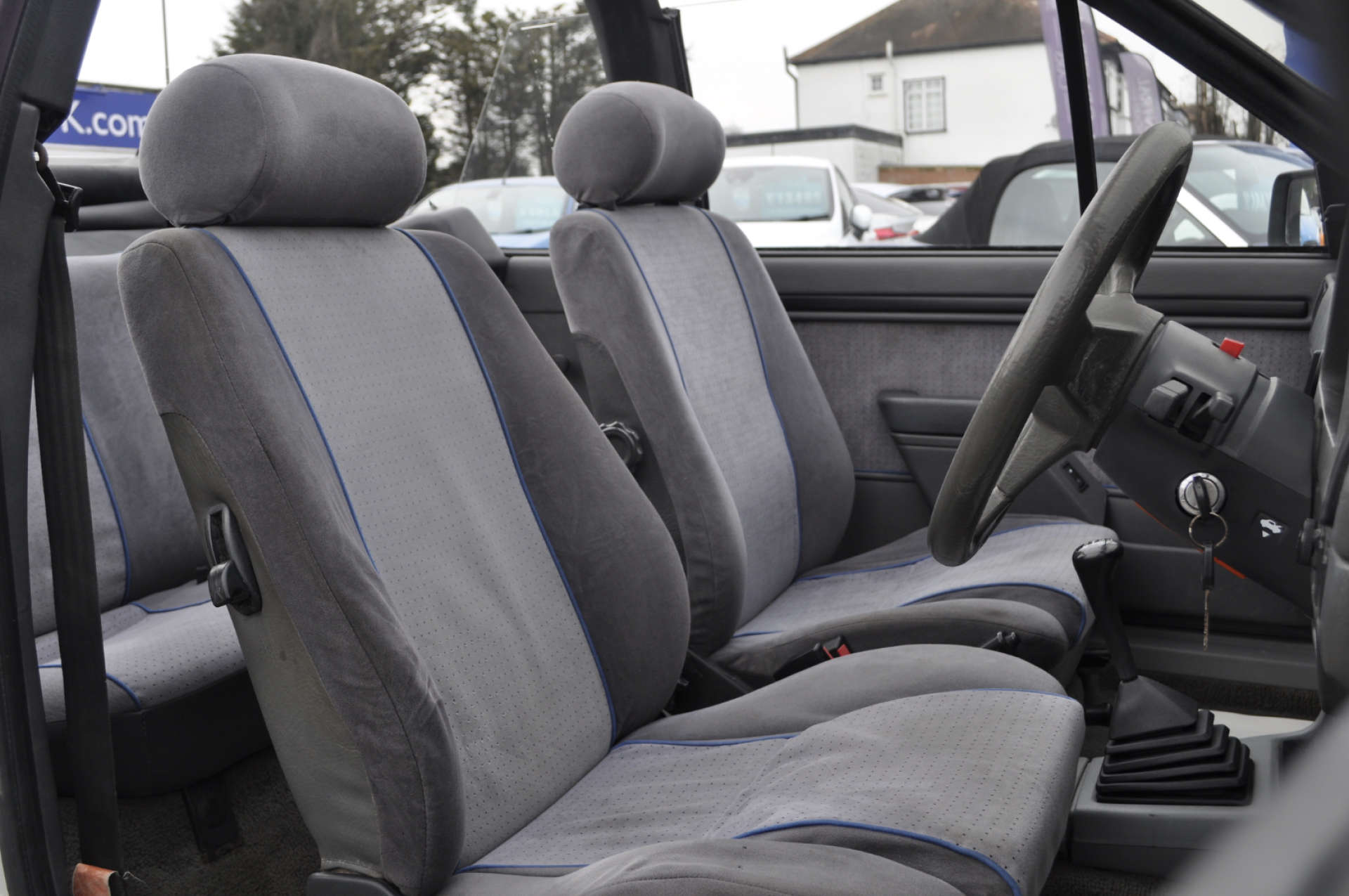 FORD ESCORT SE CABRIOLET #7