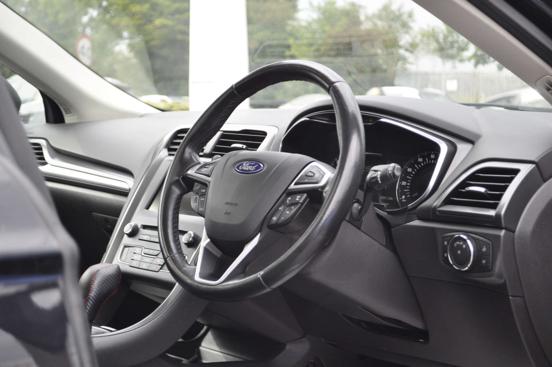 FORD MONDEO 2.0 Mondeo Titanium TDCI Auto 5dr #6