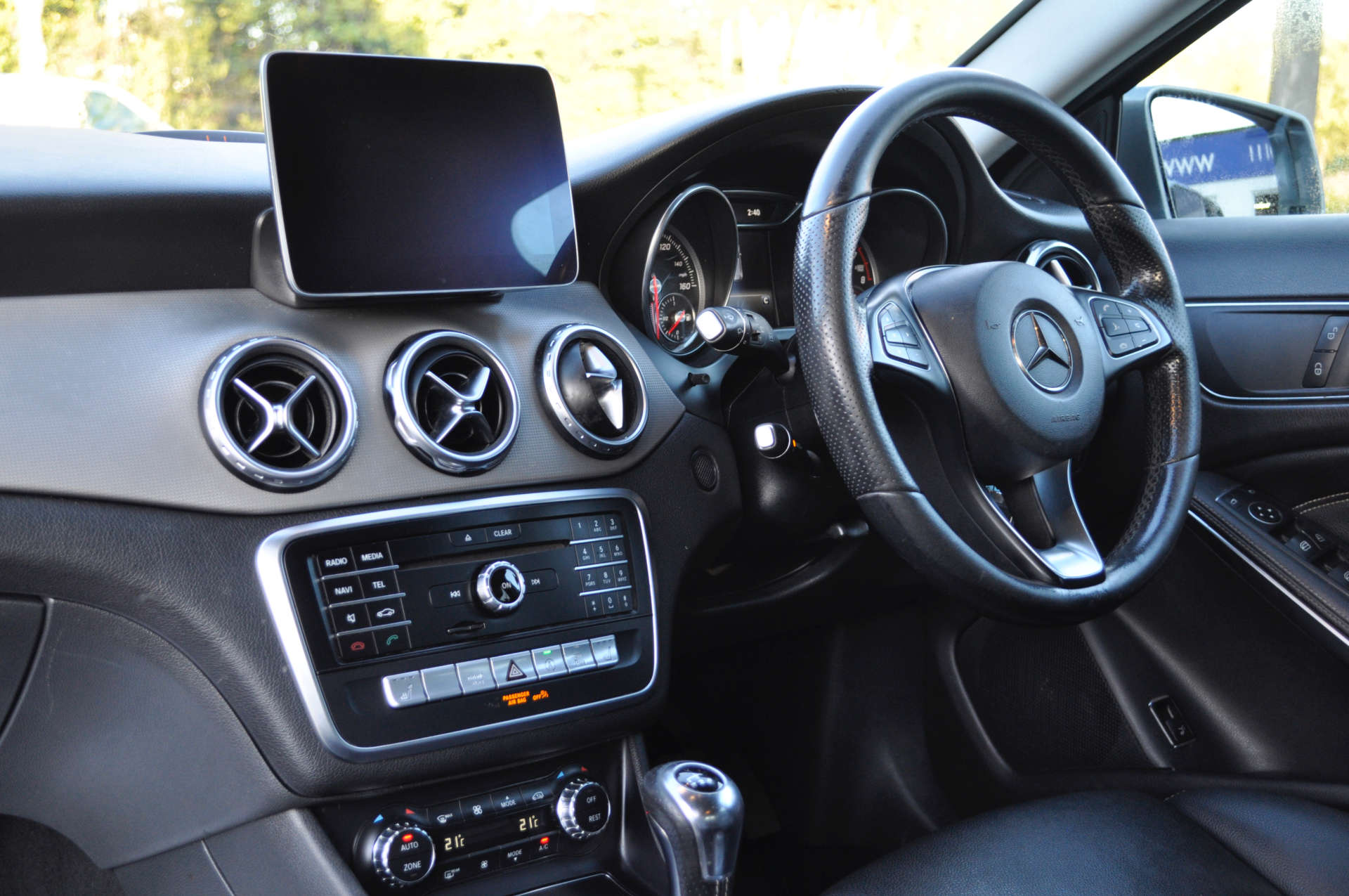 MERCEDES-BENZ GLA 1.6 GLA 200 Sport Executive 5dr #13