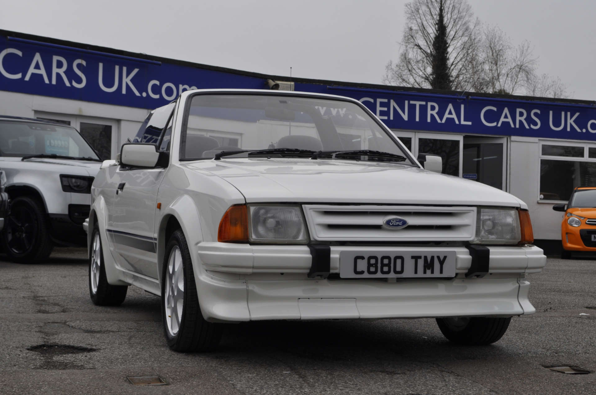 FORD ESCORT SE CABRIOLET #17