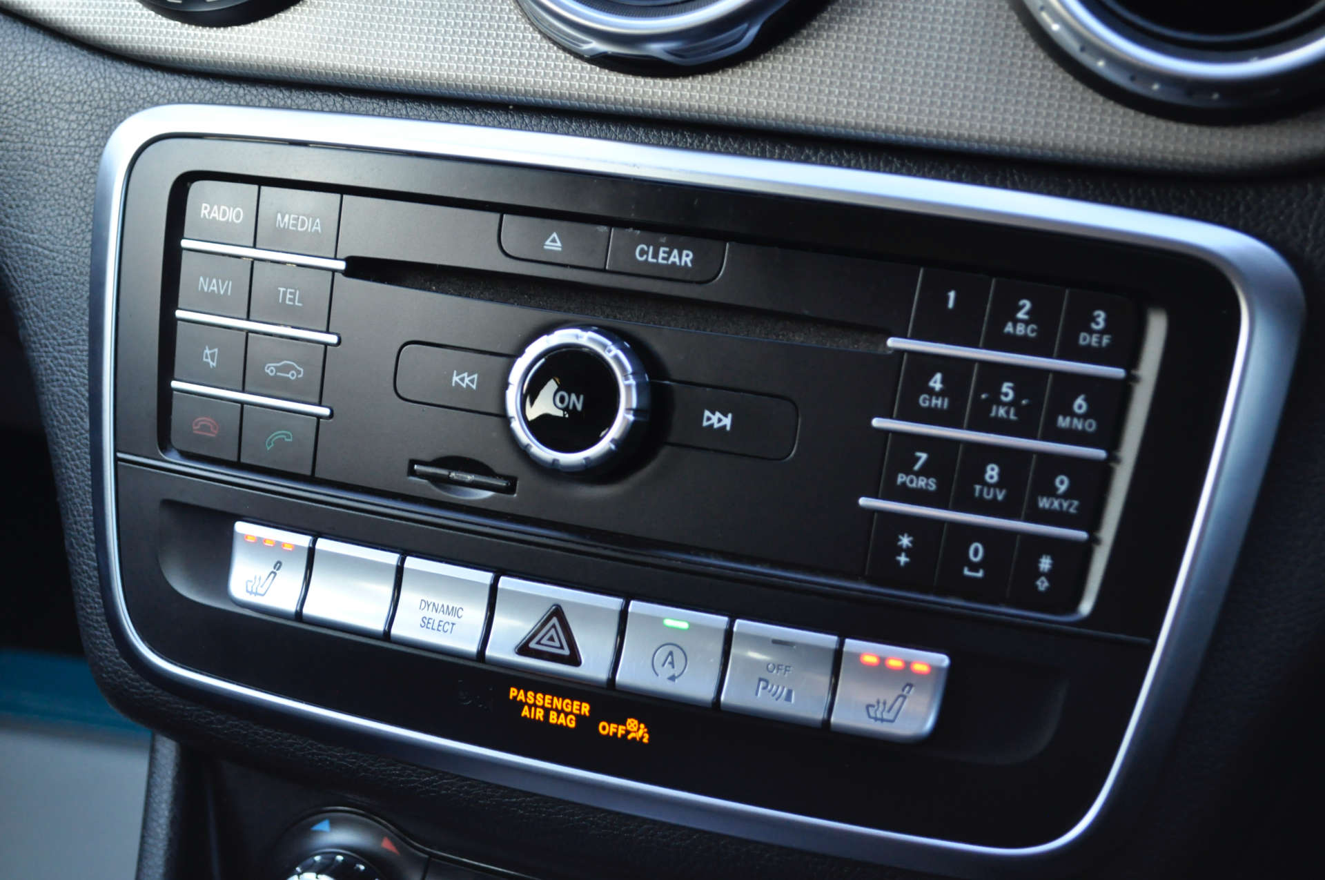 MERCEDES-BENZ GLA 1.6 GLA 200 Sport Executive 5dr #22