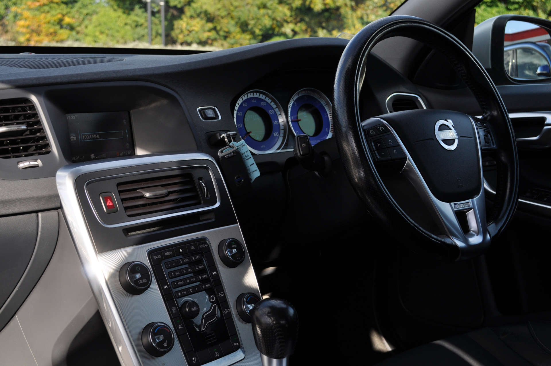 VOLVO S60 2.0 S60 R-Design Luxury D3 4dr #10