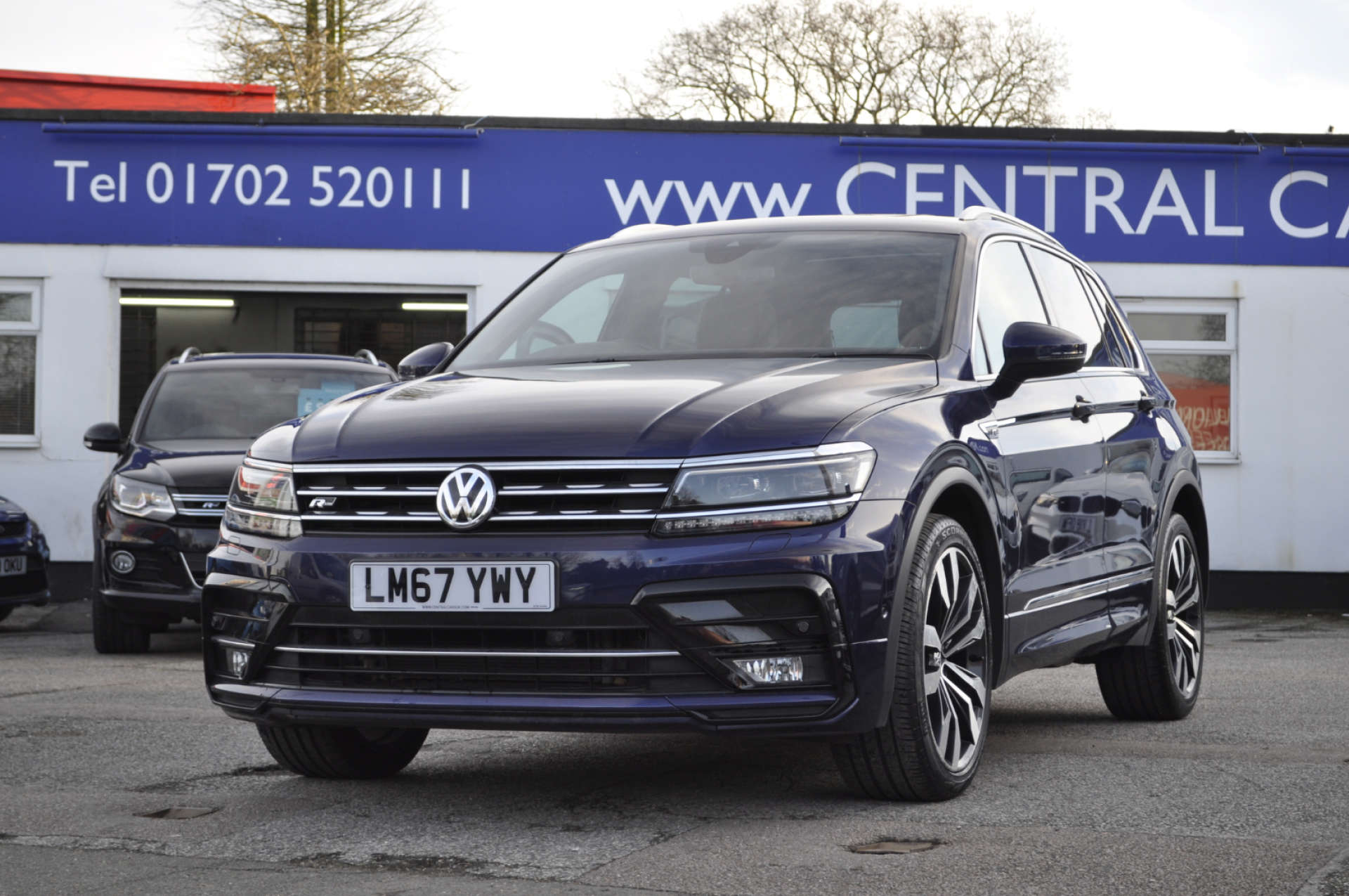 VOLKSWAGEN TIGUAN 2.0 Tiguan R-Line TDI BlueMotion Technology Semi-Auto 5dr #23