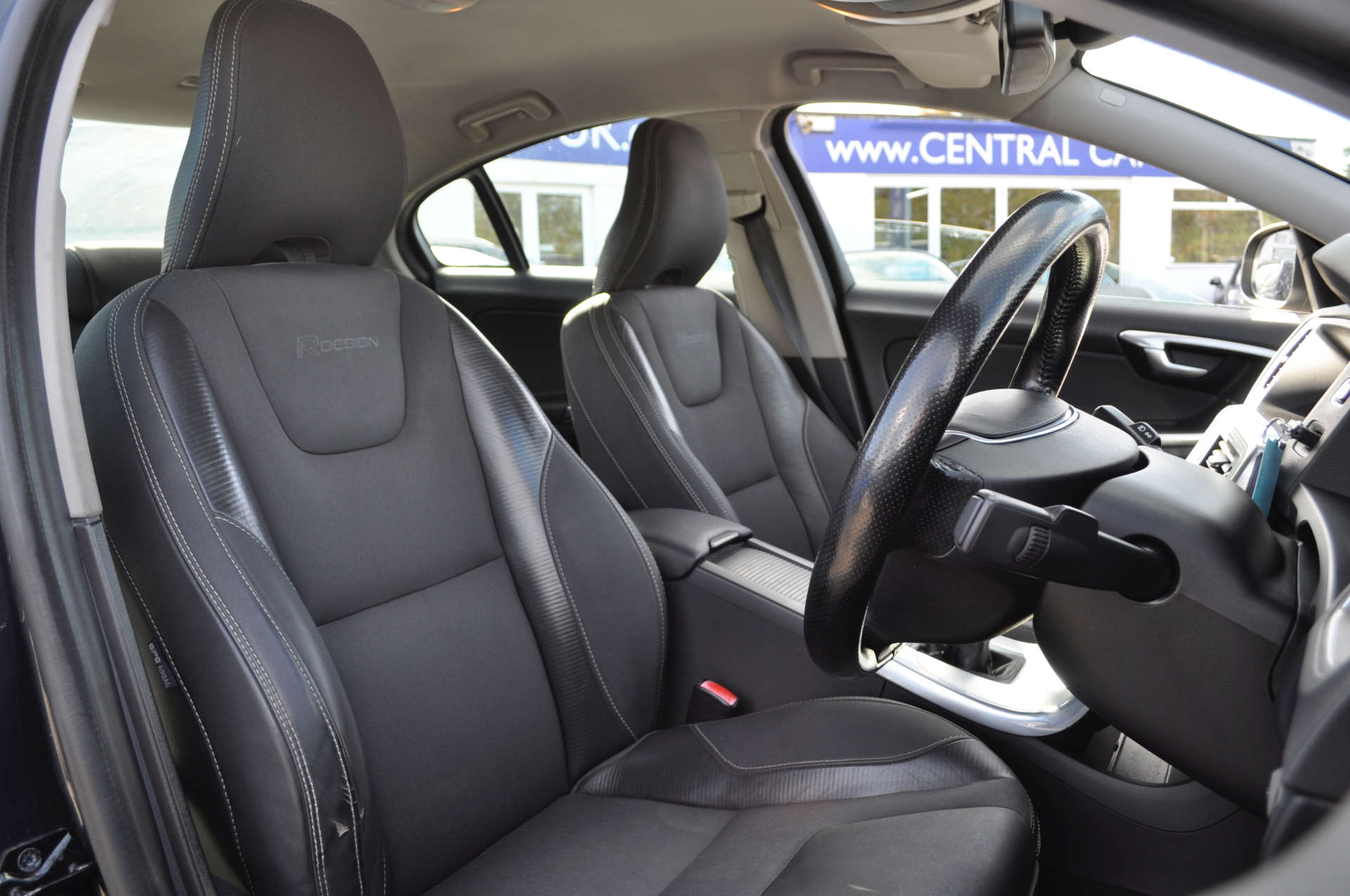 VOLVO S60 2.0 S60 R-Design Luxury D3 4dr #11