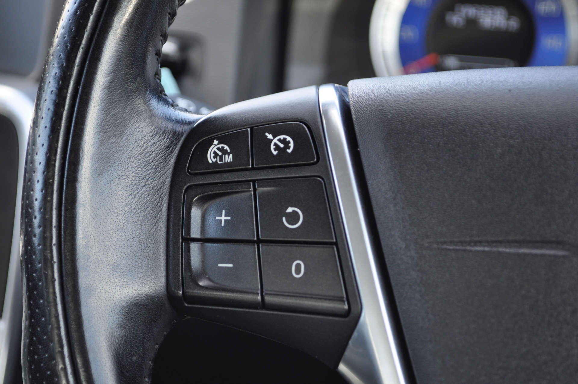 VOLVO S60 2.0 S60 R-Design Luxury D3 4dr #12