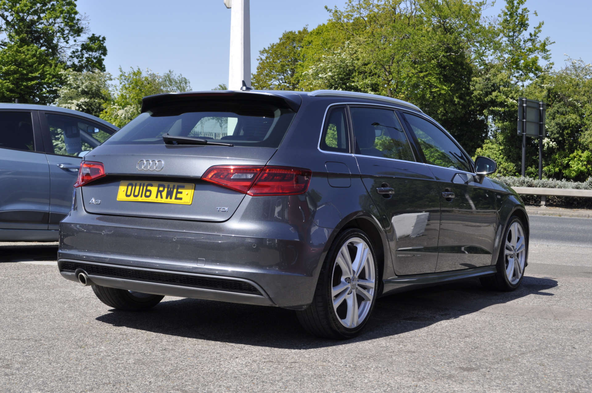 AUDI A3 1.6 A3 Sportback S Line Nav TDI Semi-Auto 5dr #5