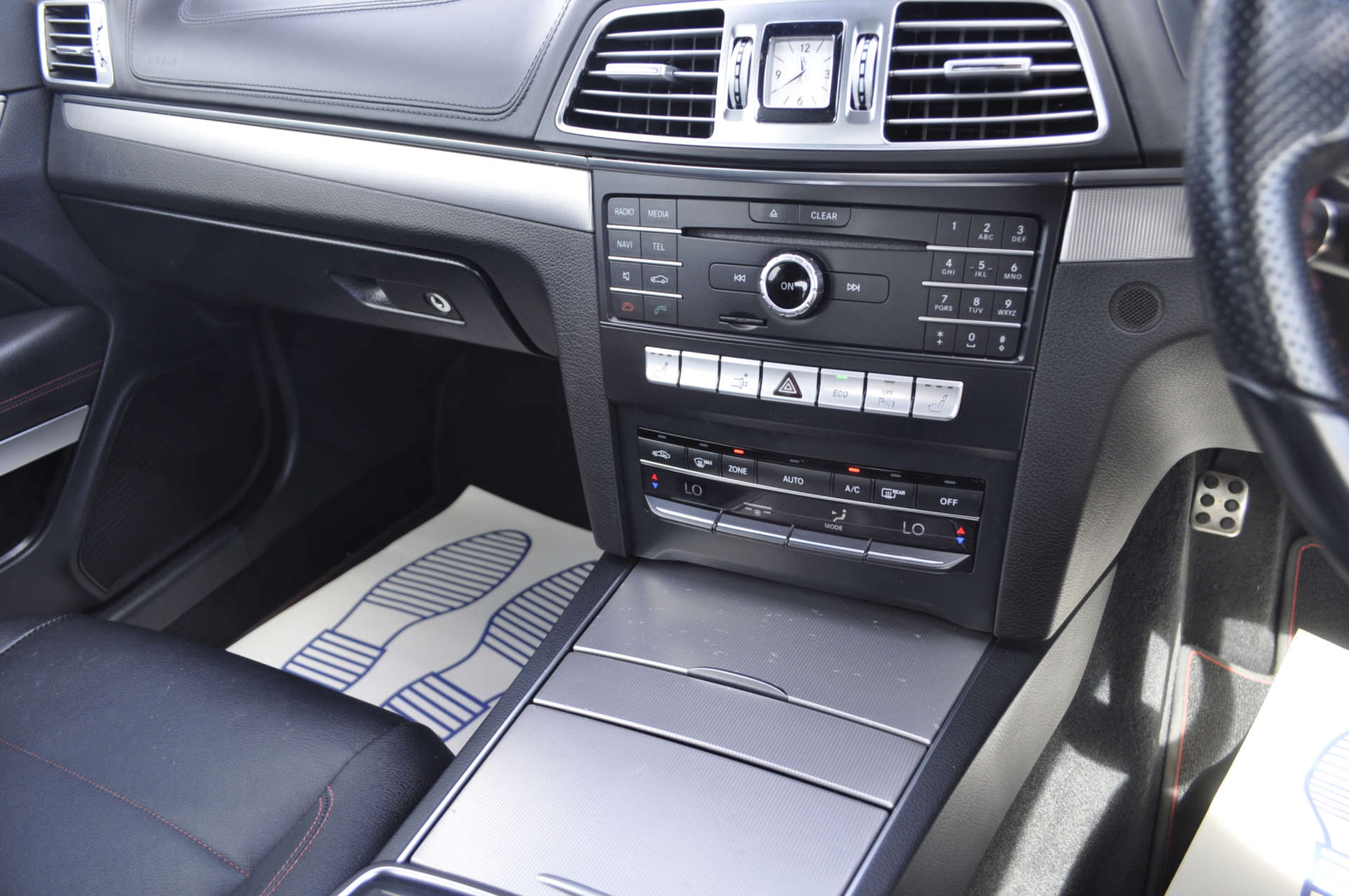 MERCEDES-BENZ E-CLASS 3.5 E400 AMG Line Auto 2dr #19
