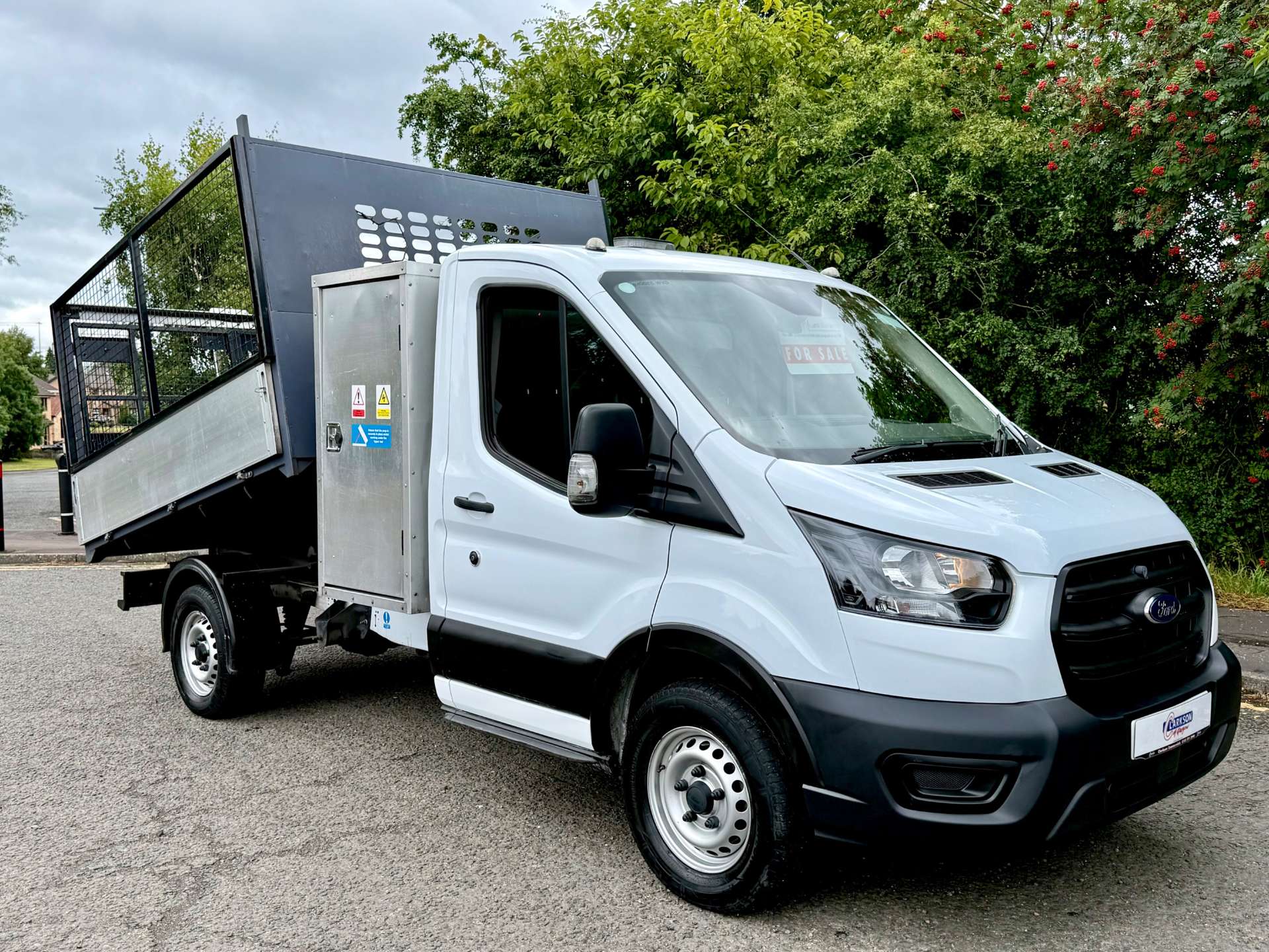 FORD TRANSIT 350 Caged Tipper with Storage #0