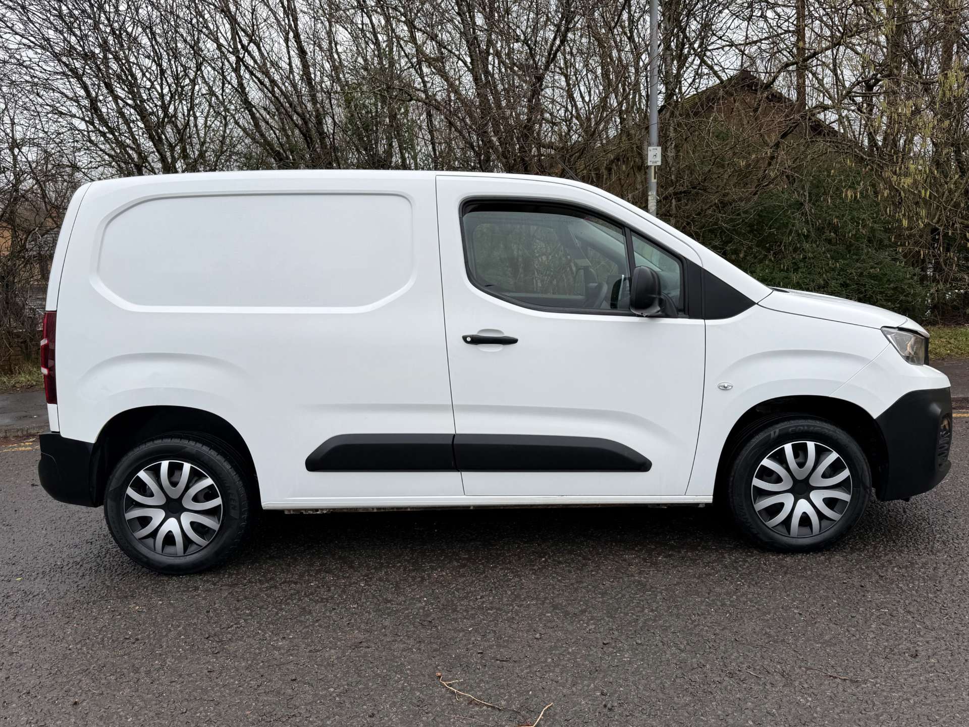 PEUGEOT PARTNER Professional L1 1.5 BlueHDi (Choice) #9