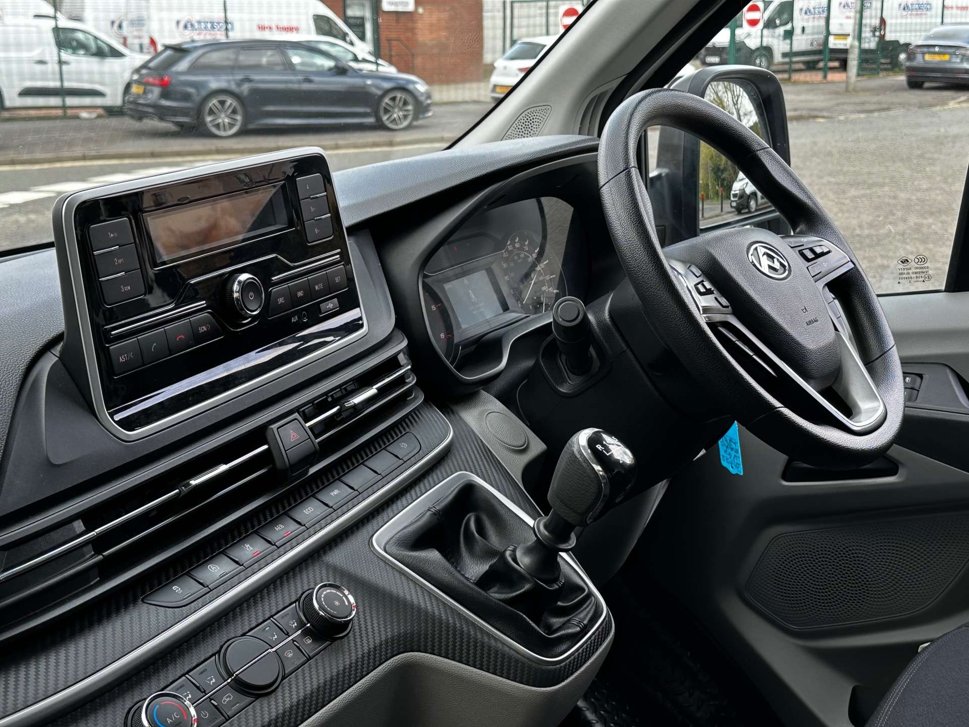 MAXUS DELIVER 9 2.0 L3H2 140ps LWB #7