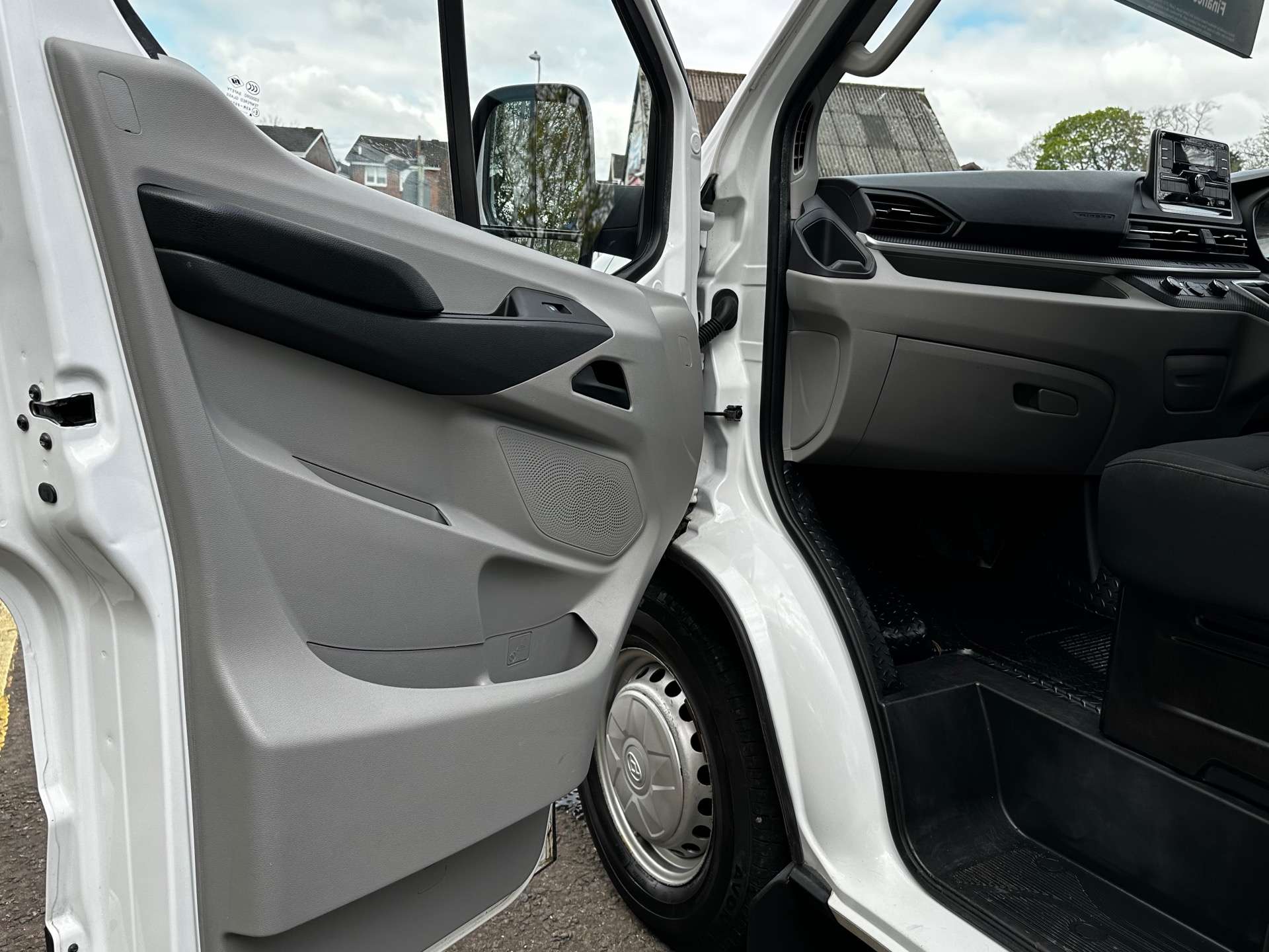 MAXUS DELIVER 9 2.0 L3H2 140ps LWB #9