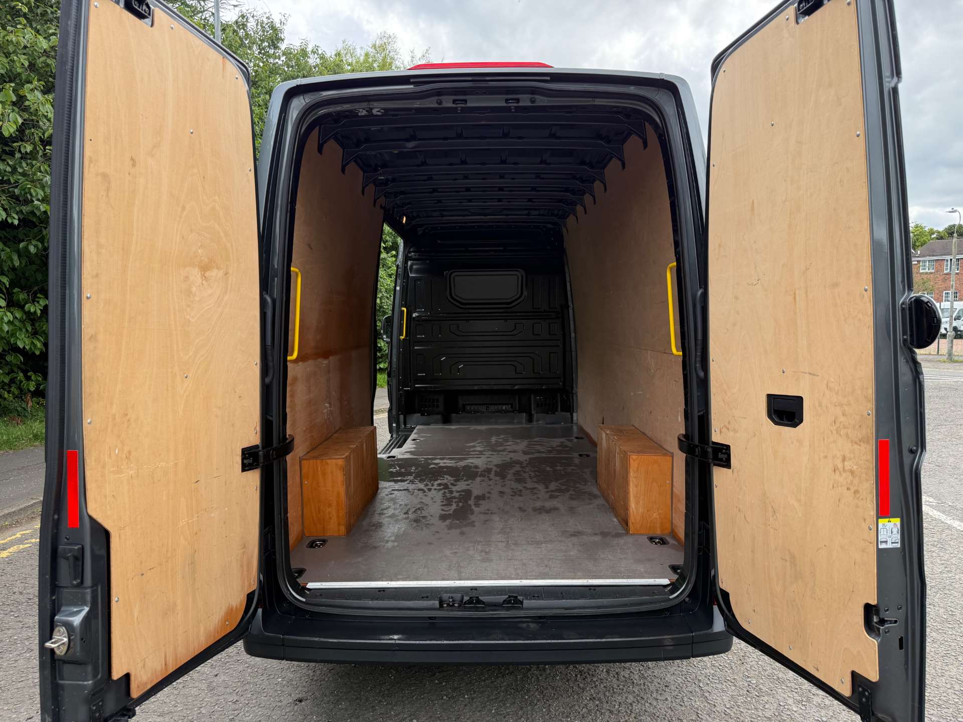 VOLKSWAGEN CRAFTER CR35 Trendline TDI LWB (2024) #9
