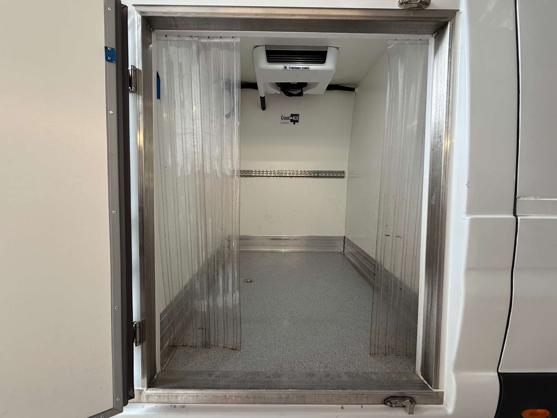 MERCEDES-BENZ SPRINTER 317 CDi L2H2 Temperature Controlled Van #5