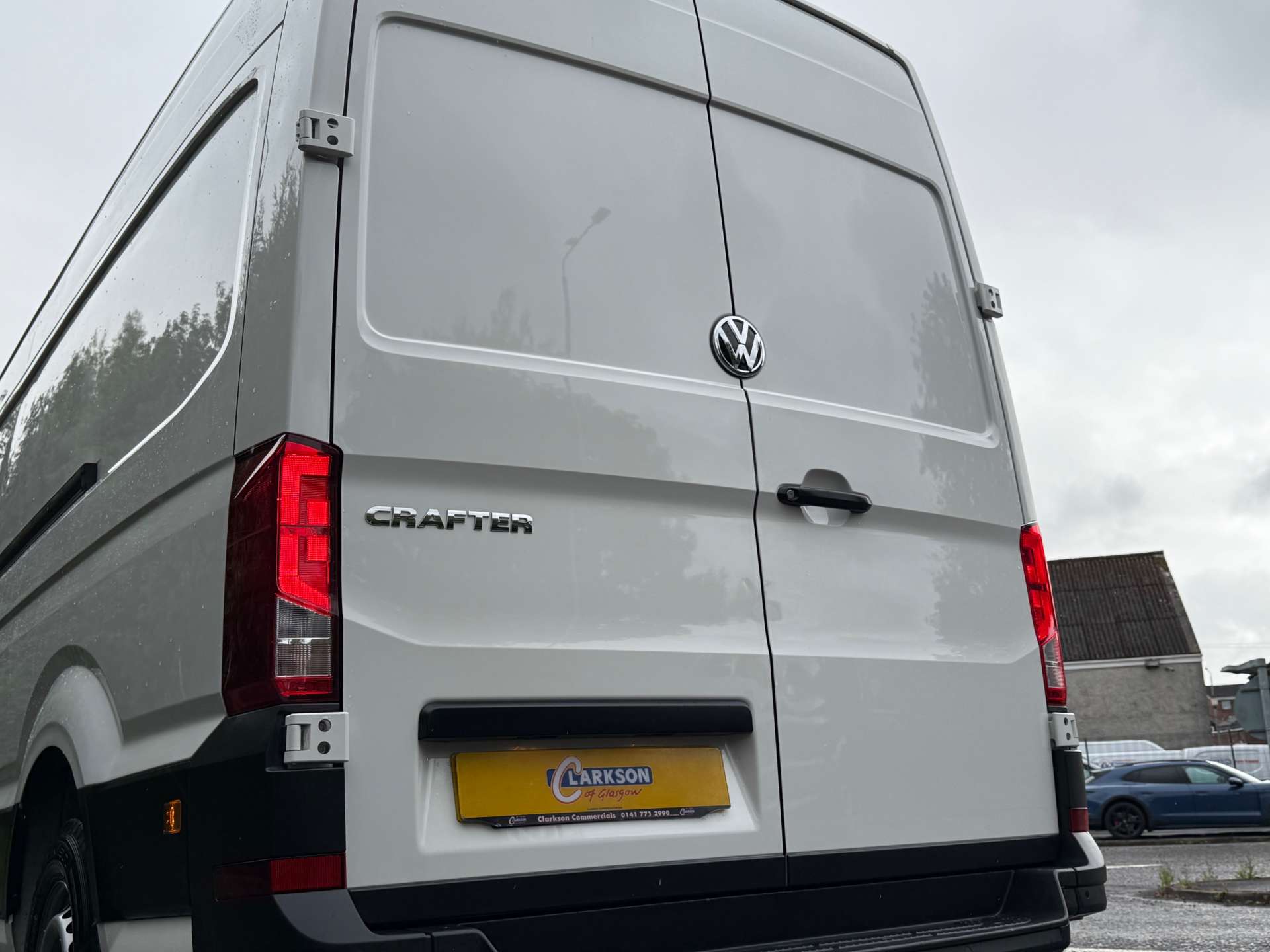 VOLKSWAGEN CRAFTER CR35 LWB with Business Pk (AC etc) #4