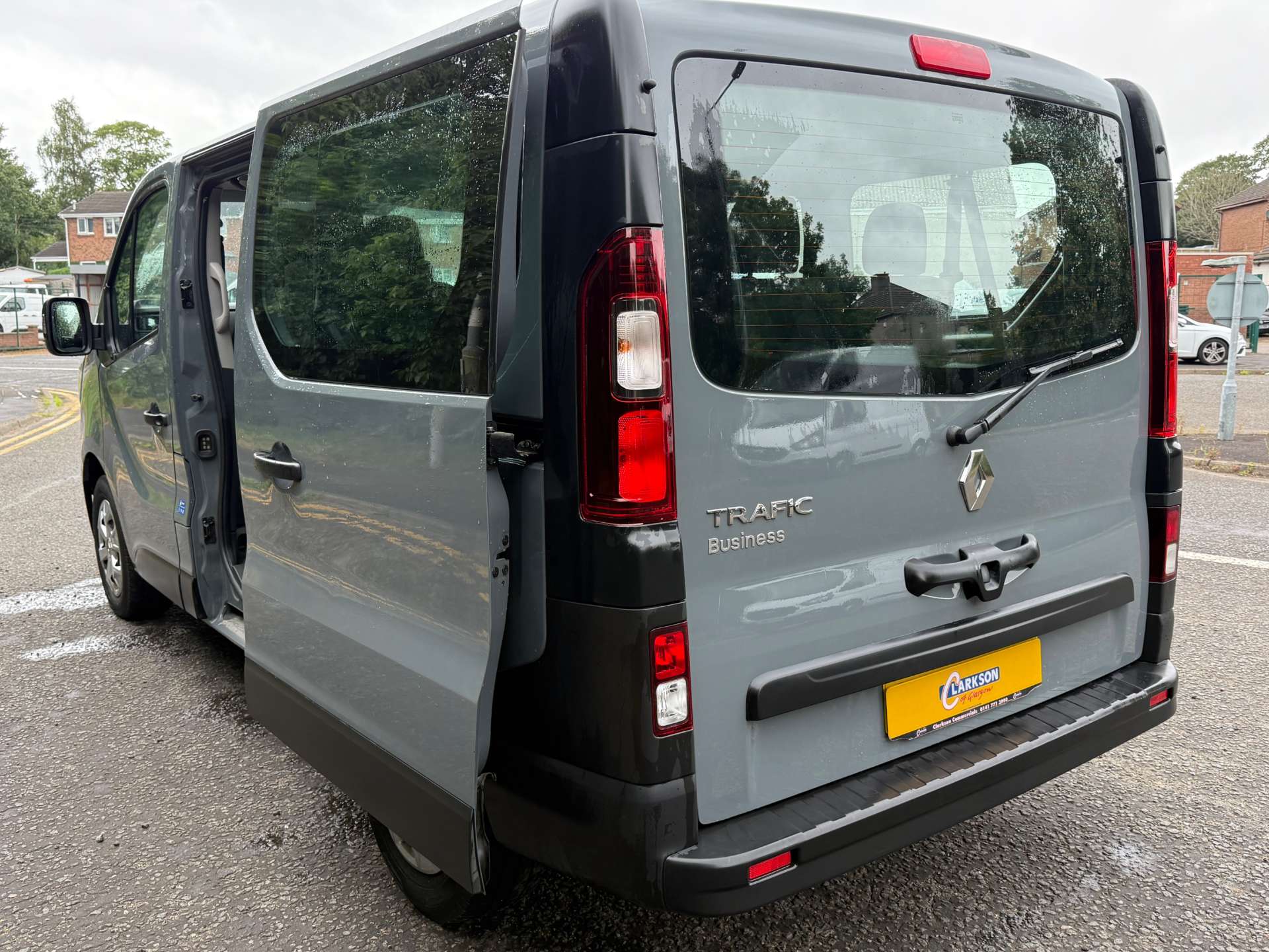 RENAULT TRAFIC 2.0 SL28 Business 9 Seat Blue DCi150 #5