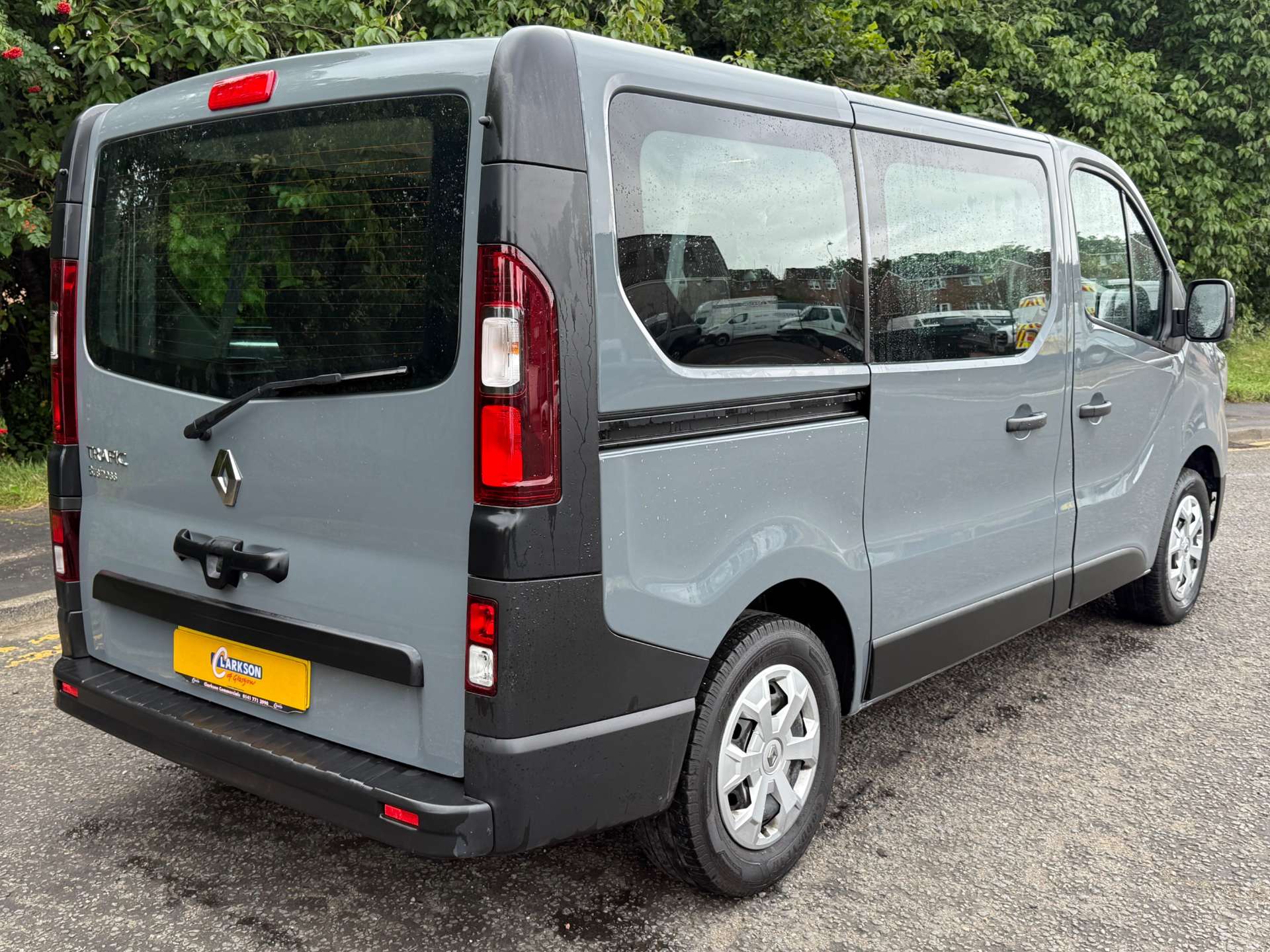 RENAULT TRAFIC 2.0 SL28 Business 9 Seat Blue DCi150 #6