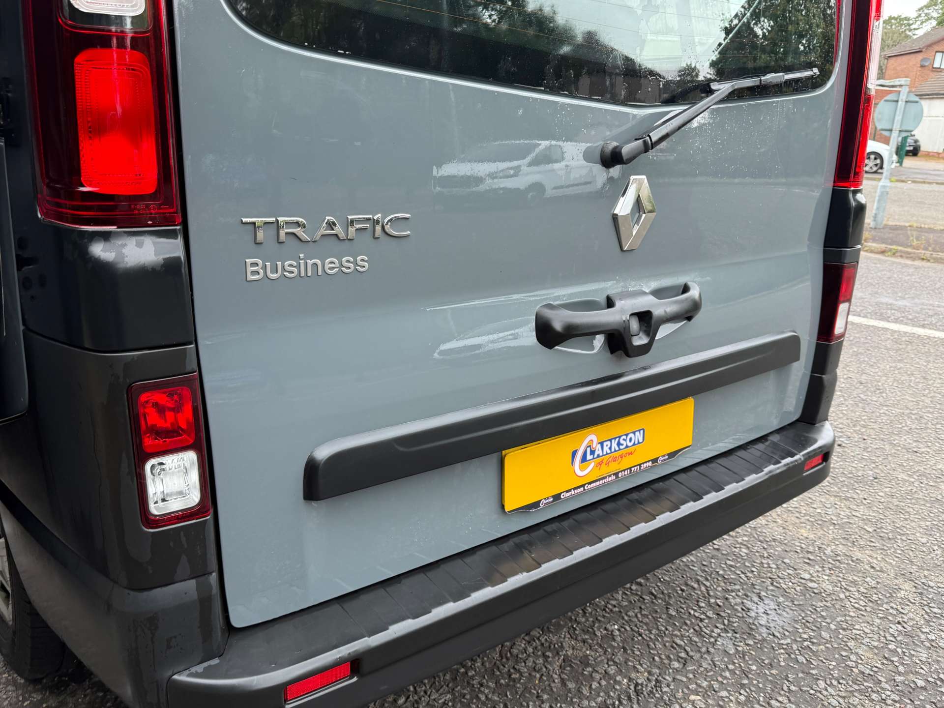 RENAULT TRAFIC 2.0 SL28 Business 9 Seat Blue DCi150 #8