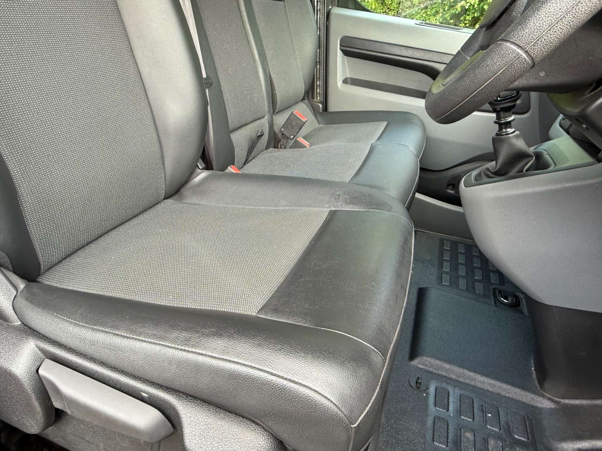VAUXHALL VIVARO F3100 Sportive L2 (LWB) #5