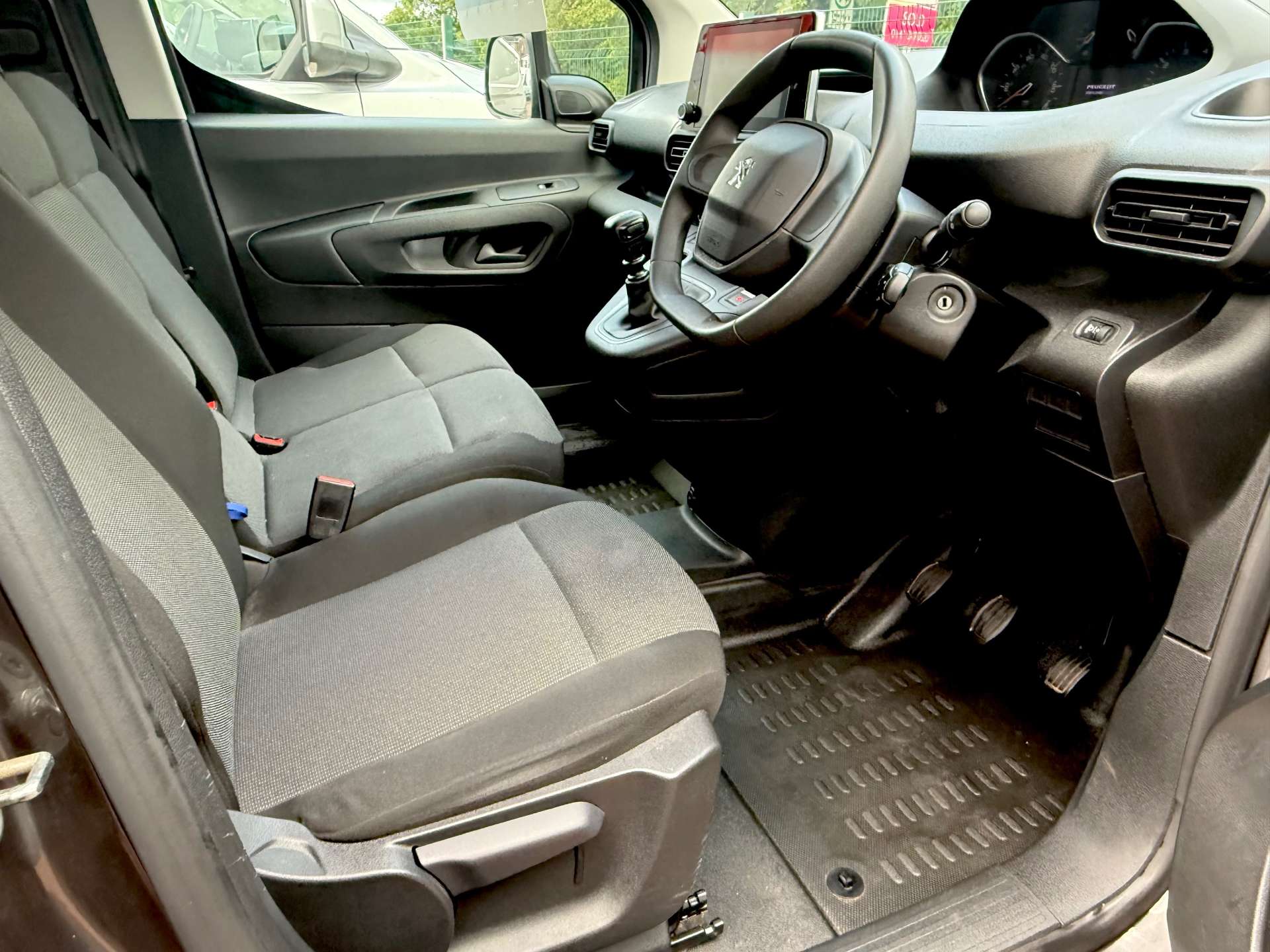 PEUGEOT PARTNER Professional Premium+ 1.5 BHDi #6