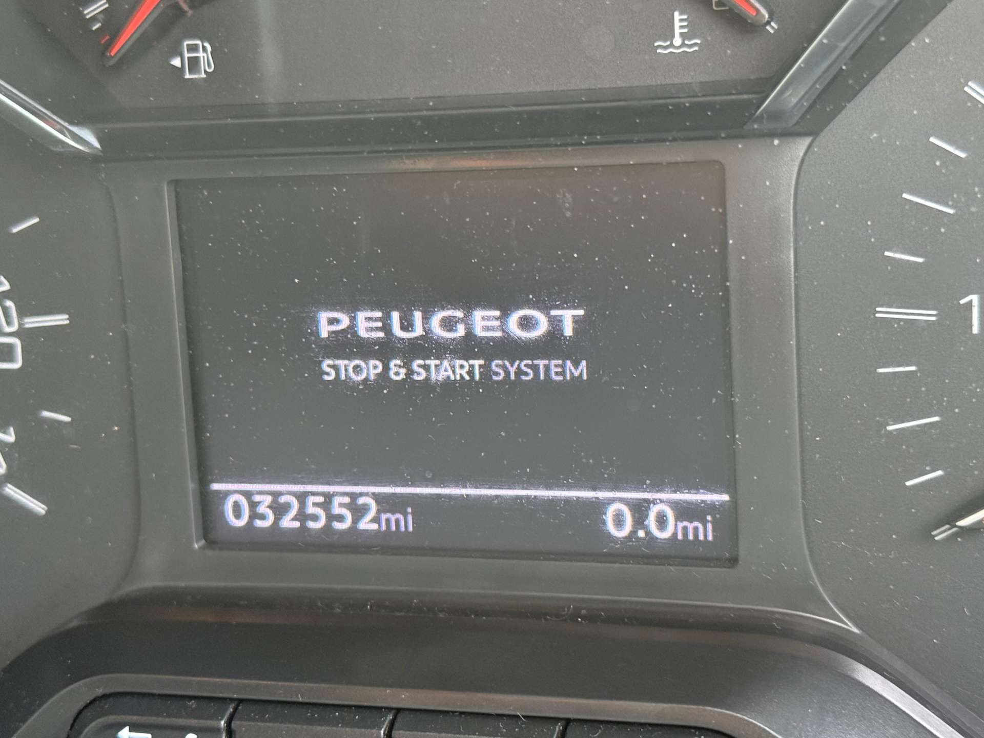 PEUGEOT PARTNER Professional Premium+ 1.5 BHDi #8