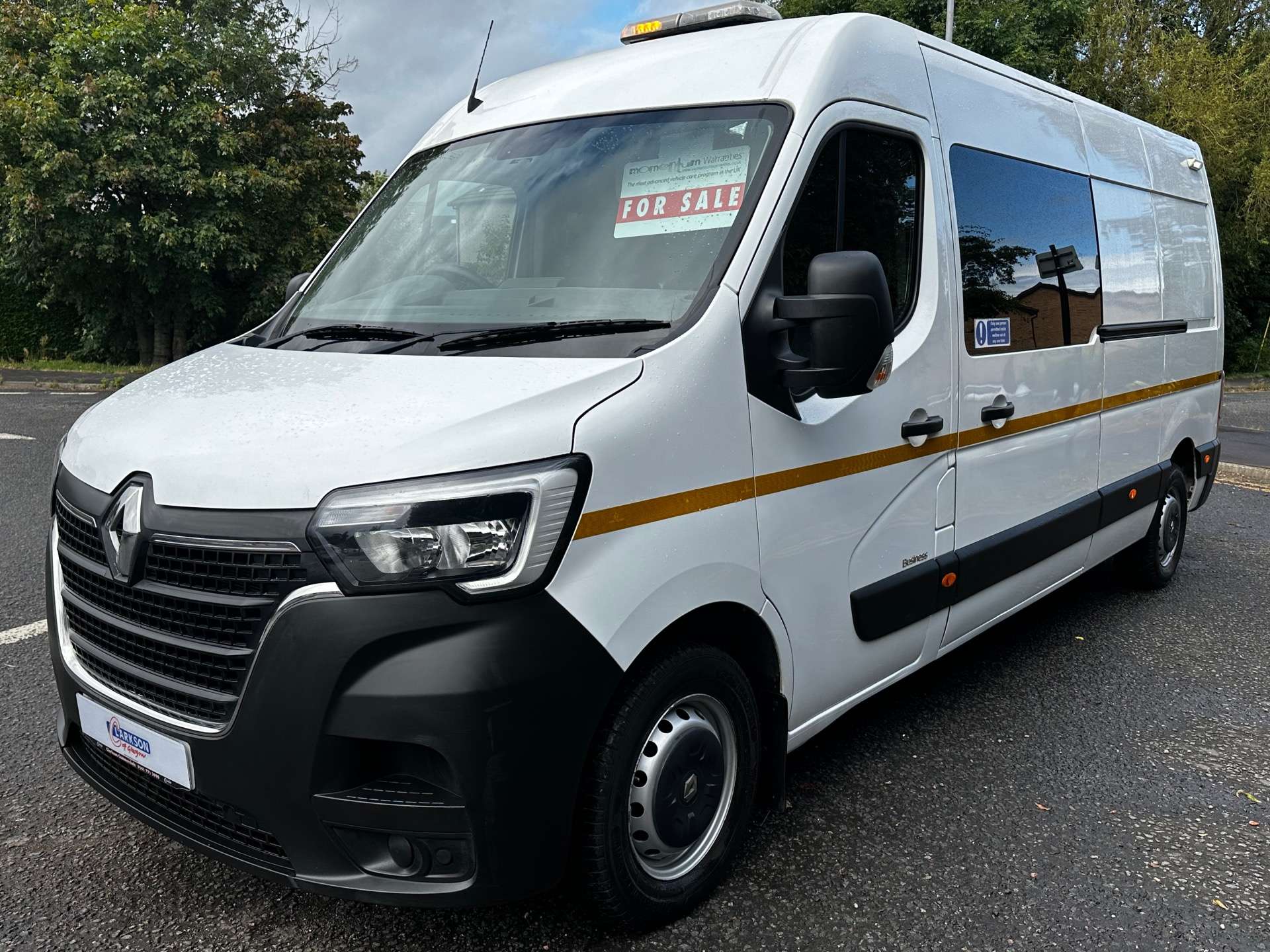 RENAULT MASTER LM35 'Welfare Van' Business DCi #2