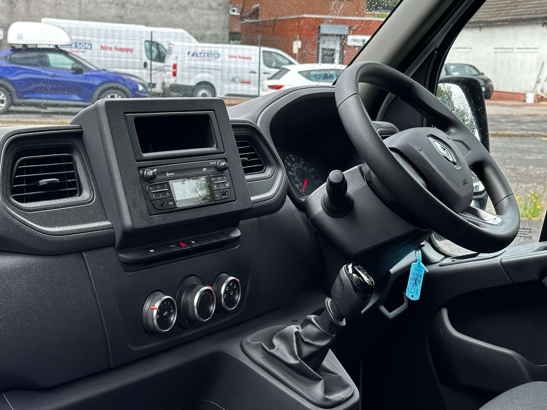 RENAULT MASTER LM35 'Welfare Van' Business DCi #15