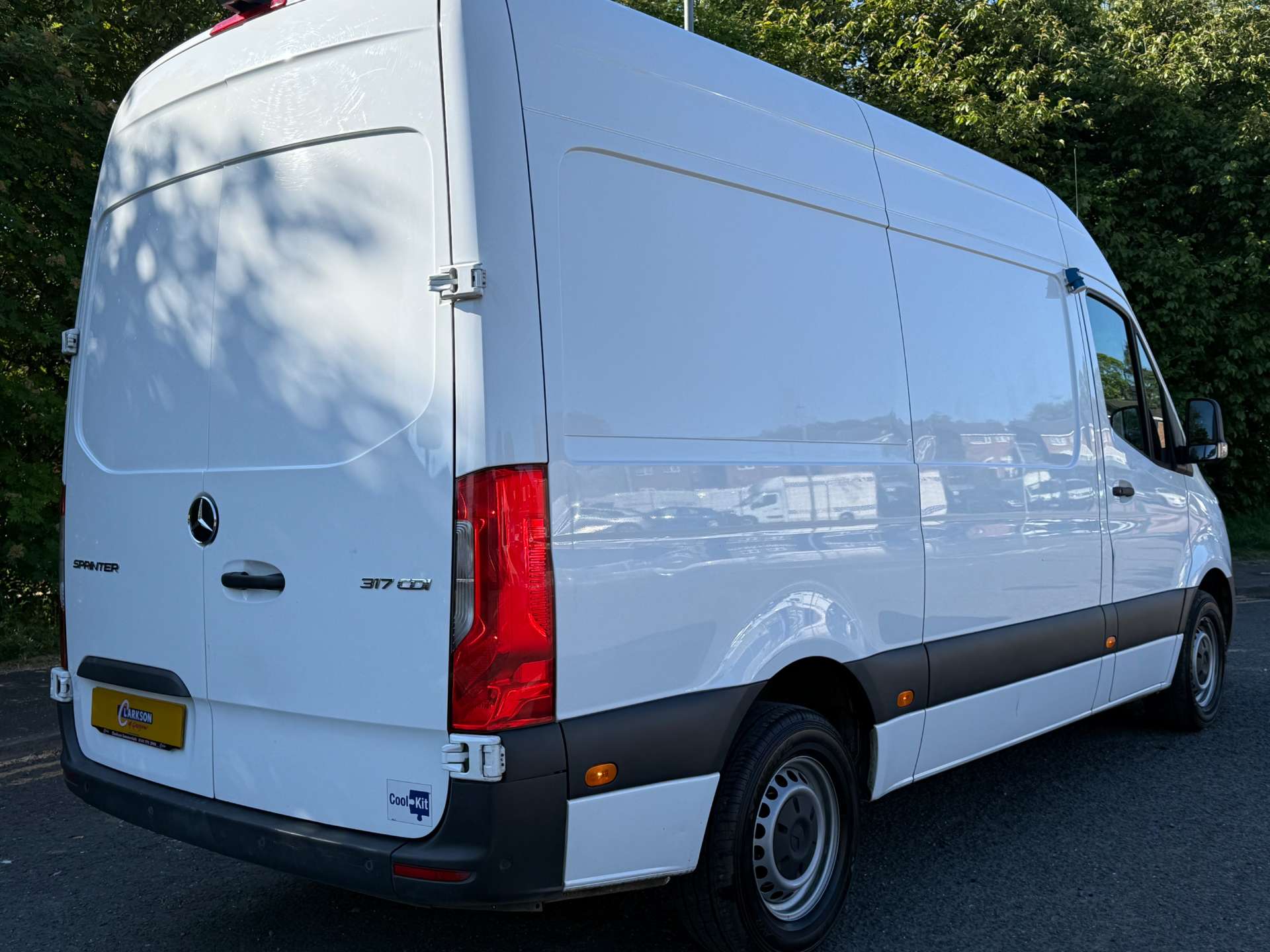 MERCEDES-BENZ SPRINTER 317 CDi L2H2 Temperature Controlled Van #4