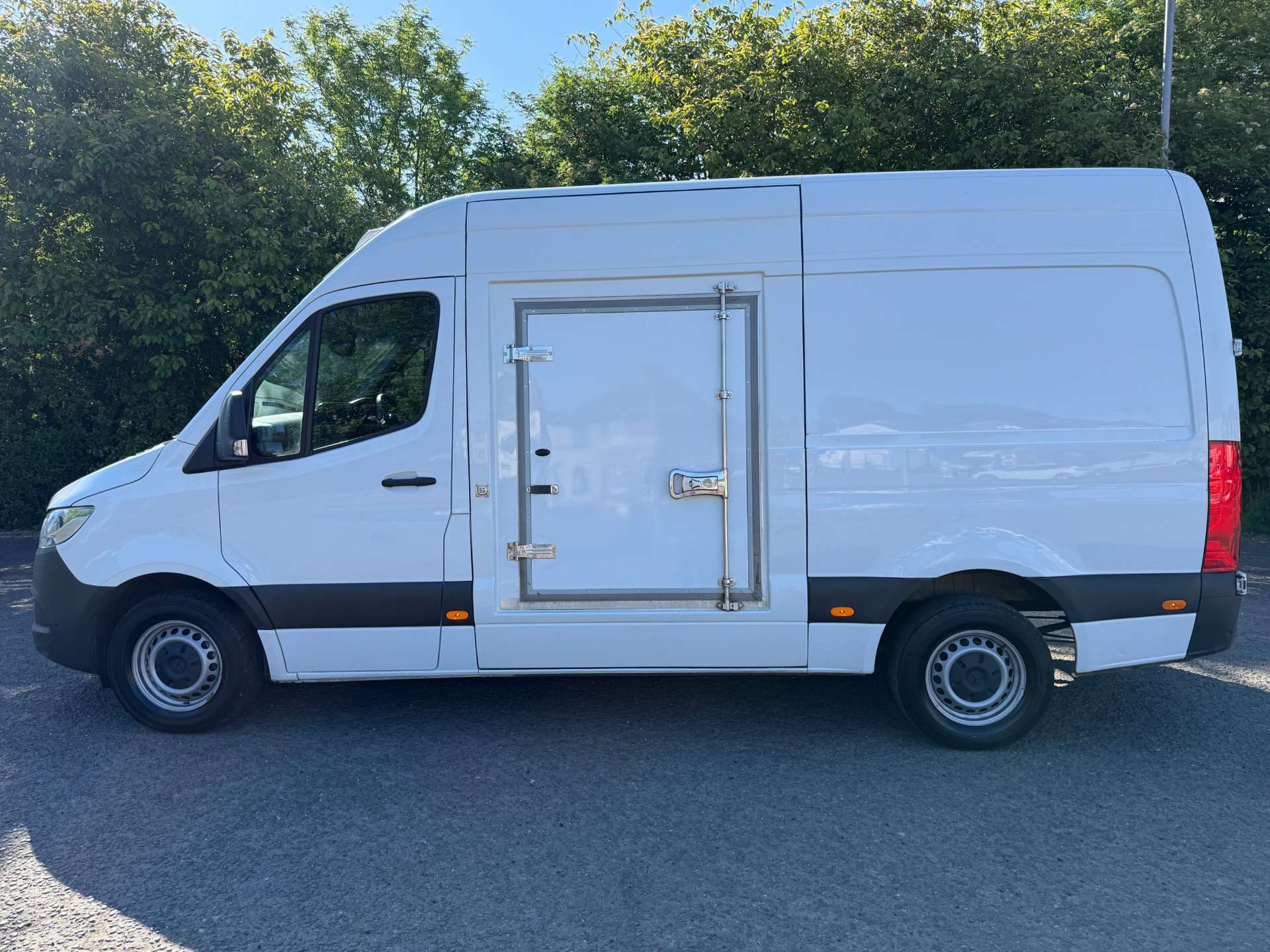 MERCEDES-BENZ SPRINTER 317 CDi L2H2 Temperature Controlled Van #16