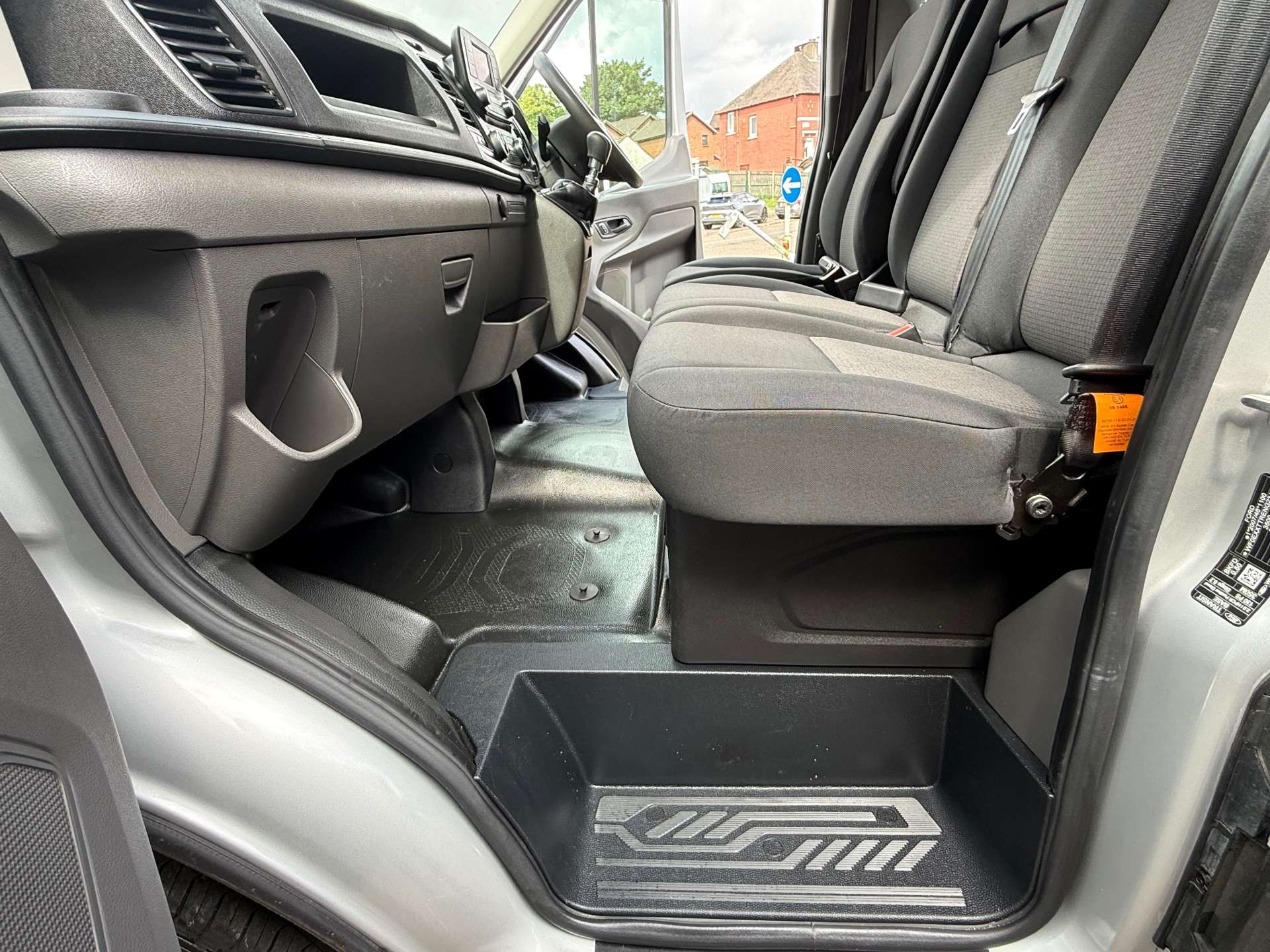 FORD TRANSIT 350 L2H2 2.0 Diesel Hybrid (MWB) #13