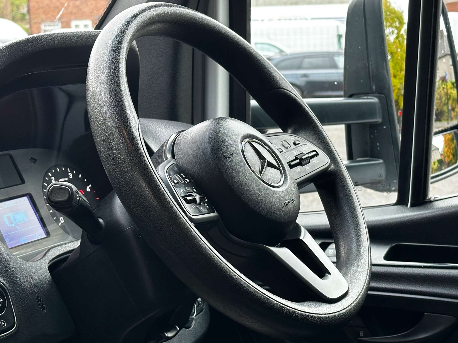 MERCEDES-BENZ SPRINTER 315CDi Progressive Tipper (Choice) #9