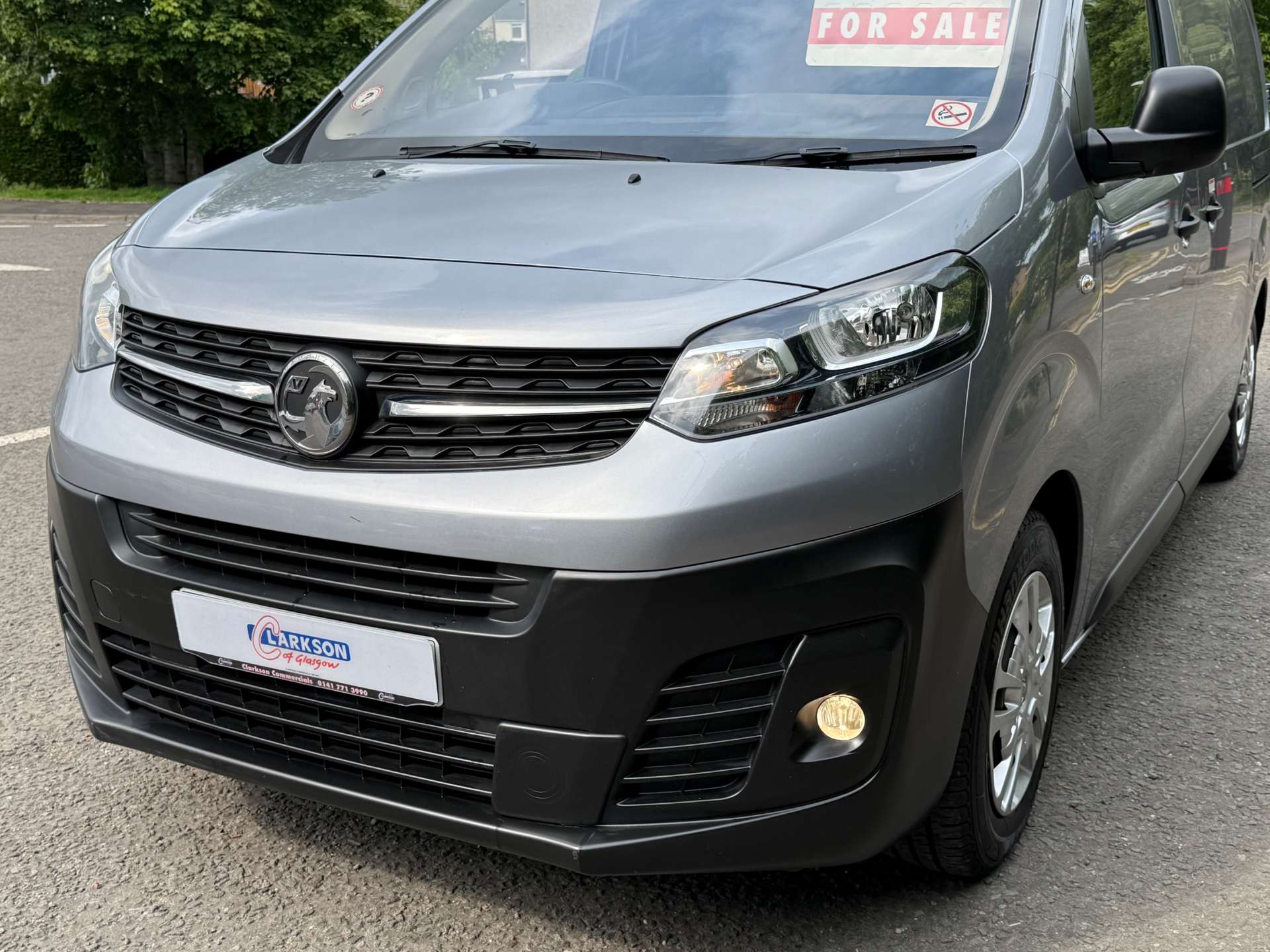 VAUXHALL VIVARO F2700 Dynamic L1 with BOTT racking #19