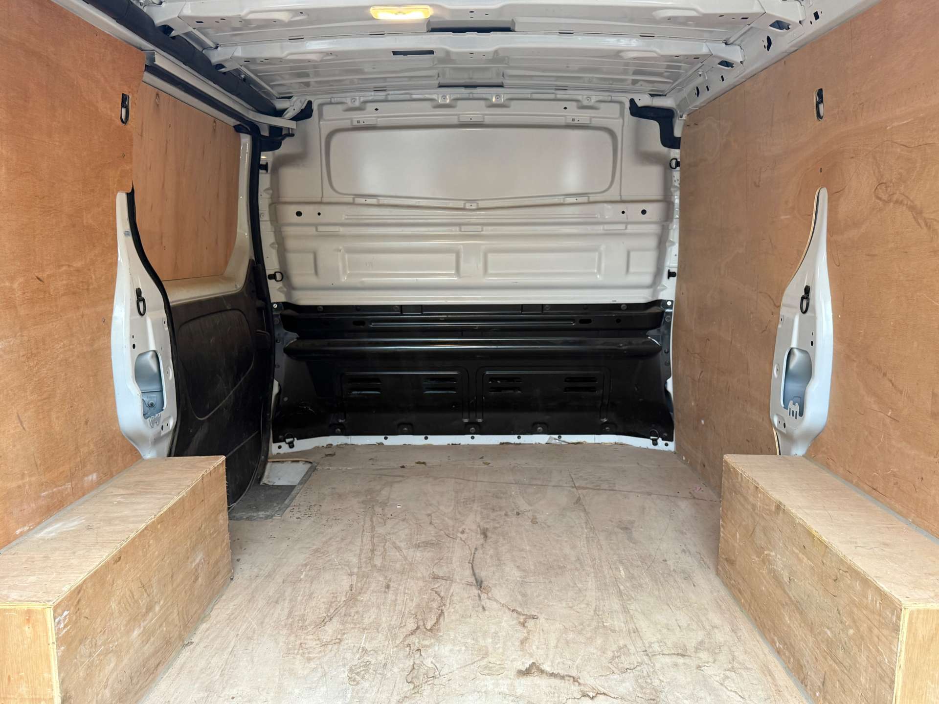 RENAULT TRAFIC 2.0 SL28 Business Blue DCi (Choice) #8