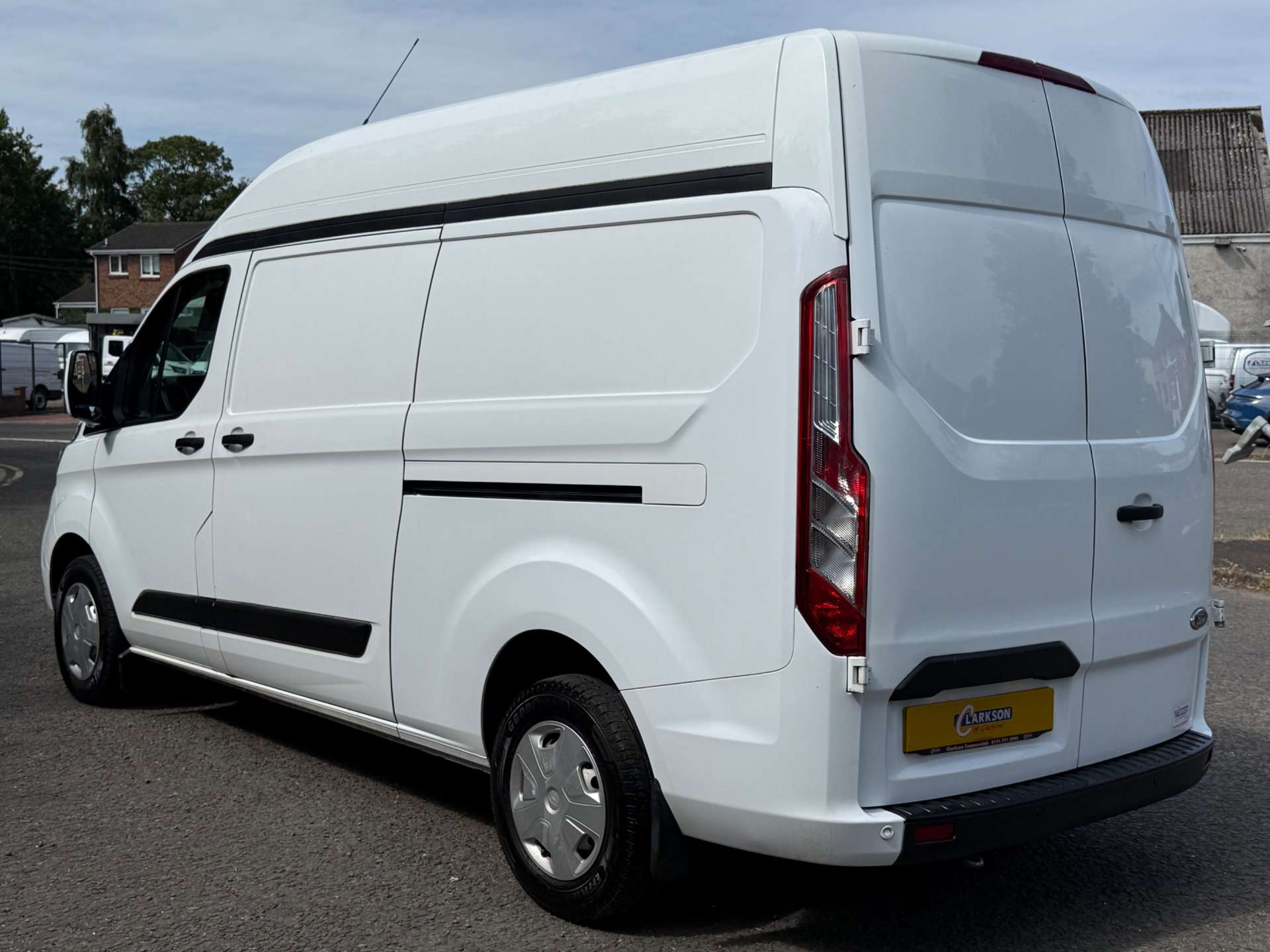 FORD TRANSIT CUSTOM 300 Trend L2H2 VAT FREE #4