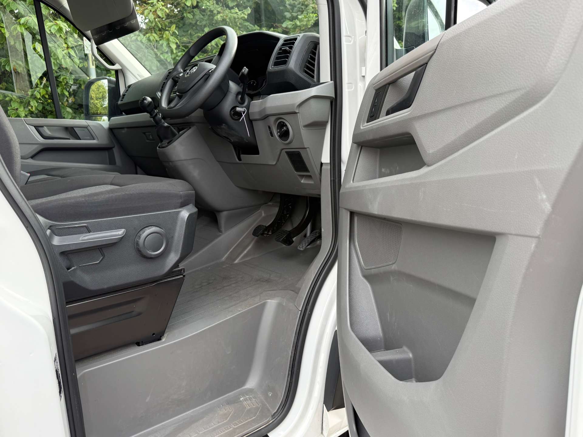 VOLKSWAGEN CRAFTER CR35 Trendline MWB 2.0 TDI 140ps #5