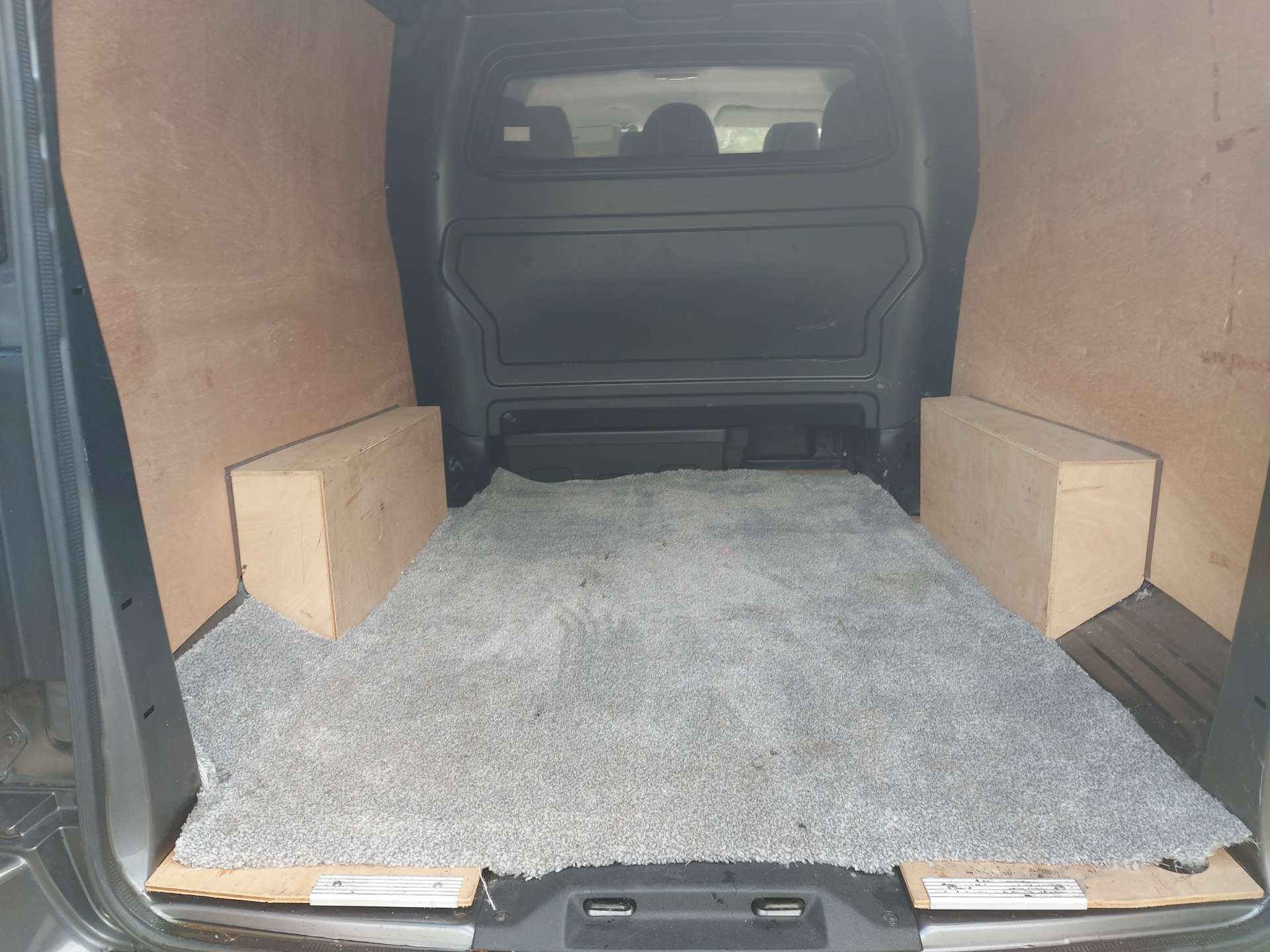 VAUXHALL VIVARO Elite F3100 L2 (6 seat crewvan) #14